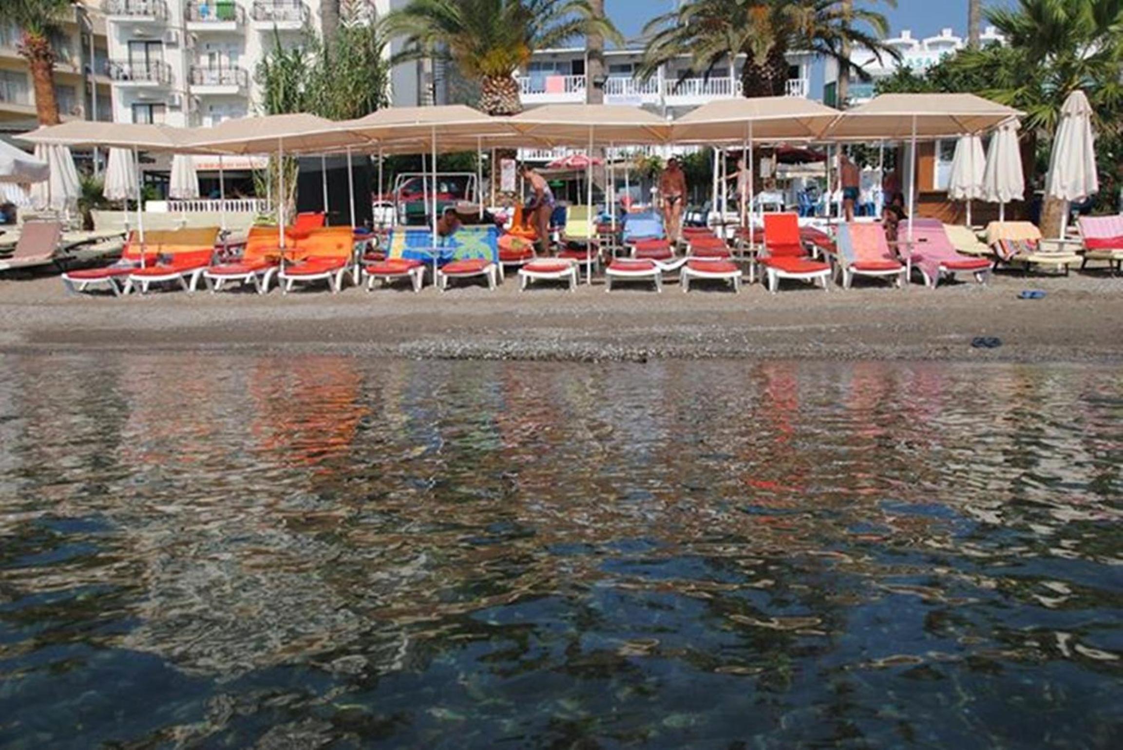 Uysal Motel Beach