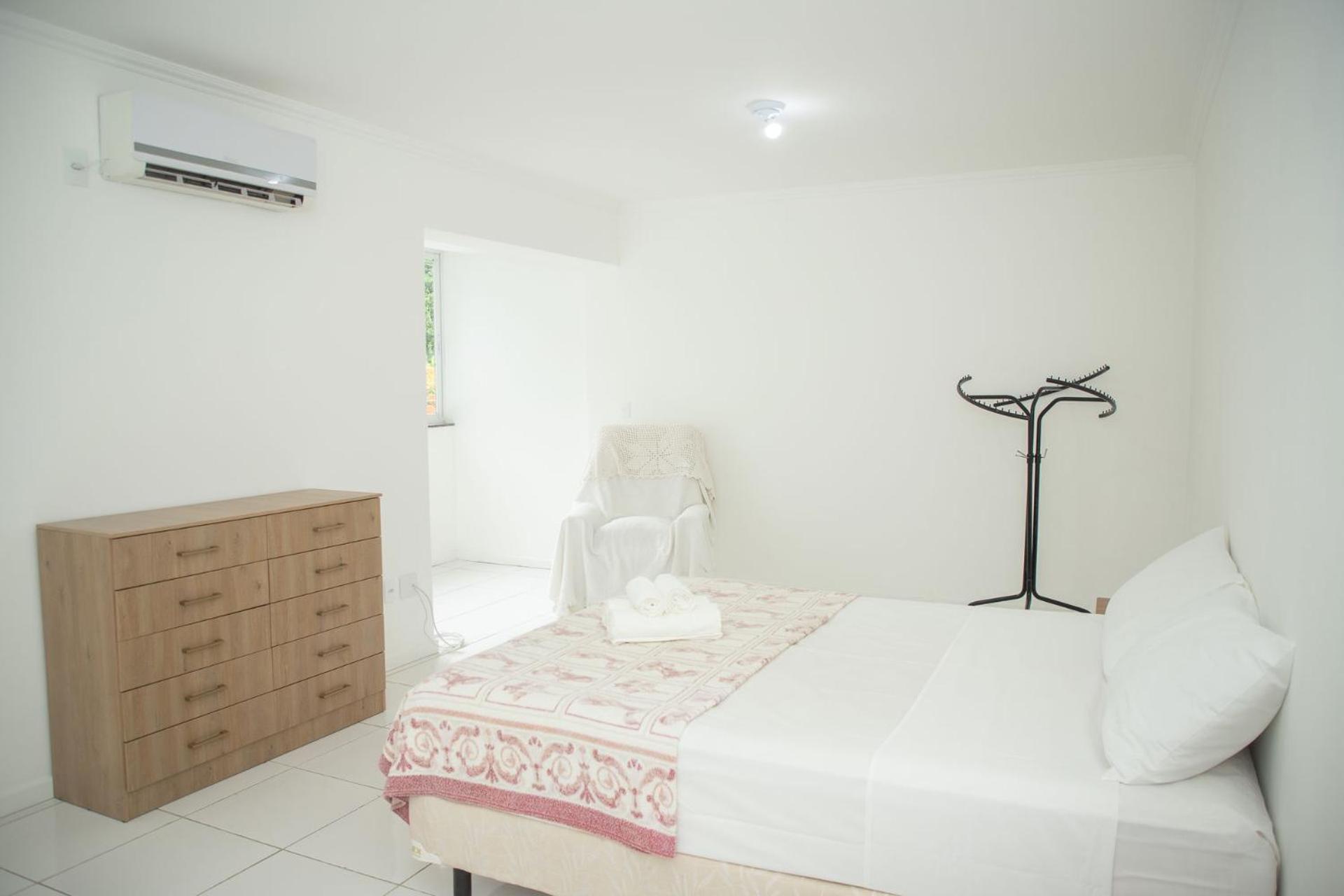 Conforto e Localização no Coração de POA SK1661