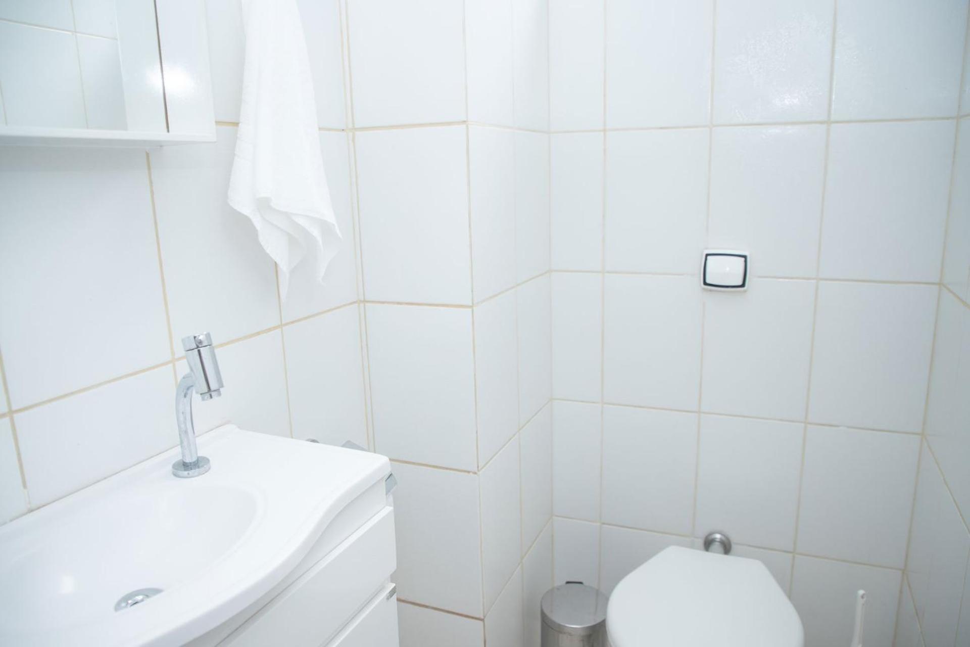 Conforto e Localização no Coração de POA SK1661