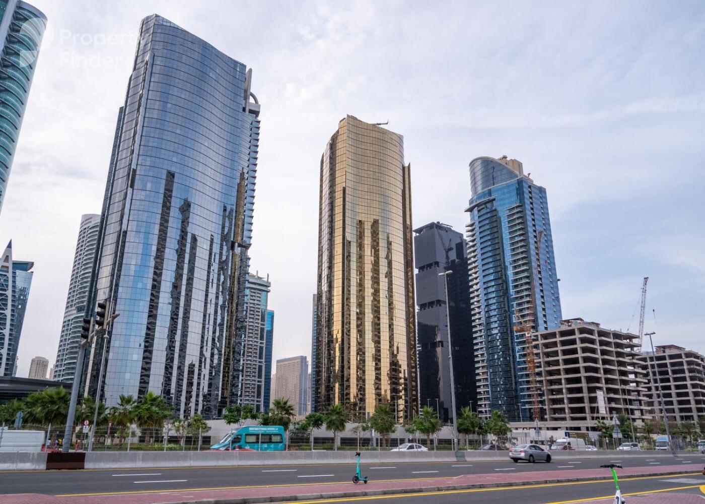 Click Stay - JLT - 2 Bedroom & Balcony Lakes view Entire Apartment -AZ