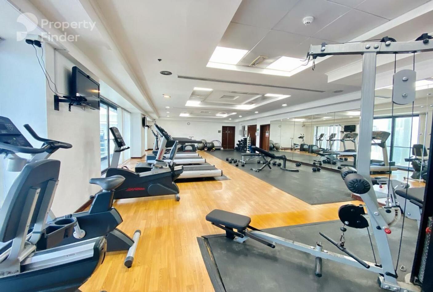 Click Stay - JLT - 2 Bedroom & Balcony Lakes view Entire Apartment -AZ