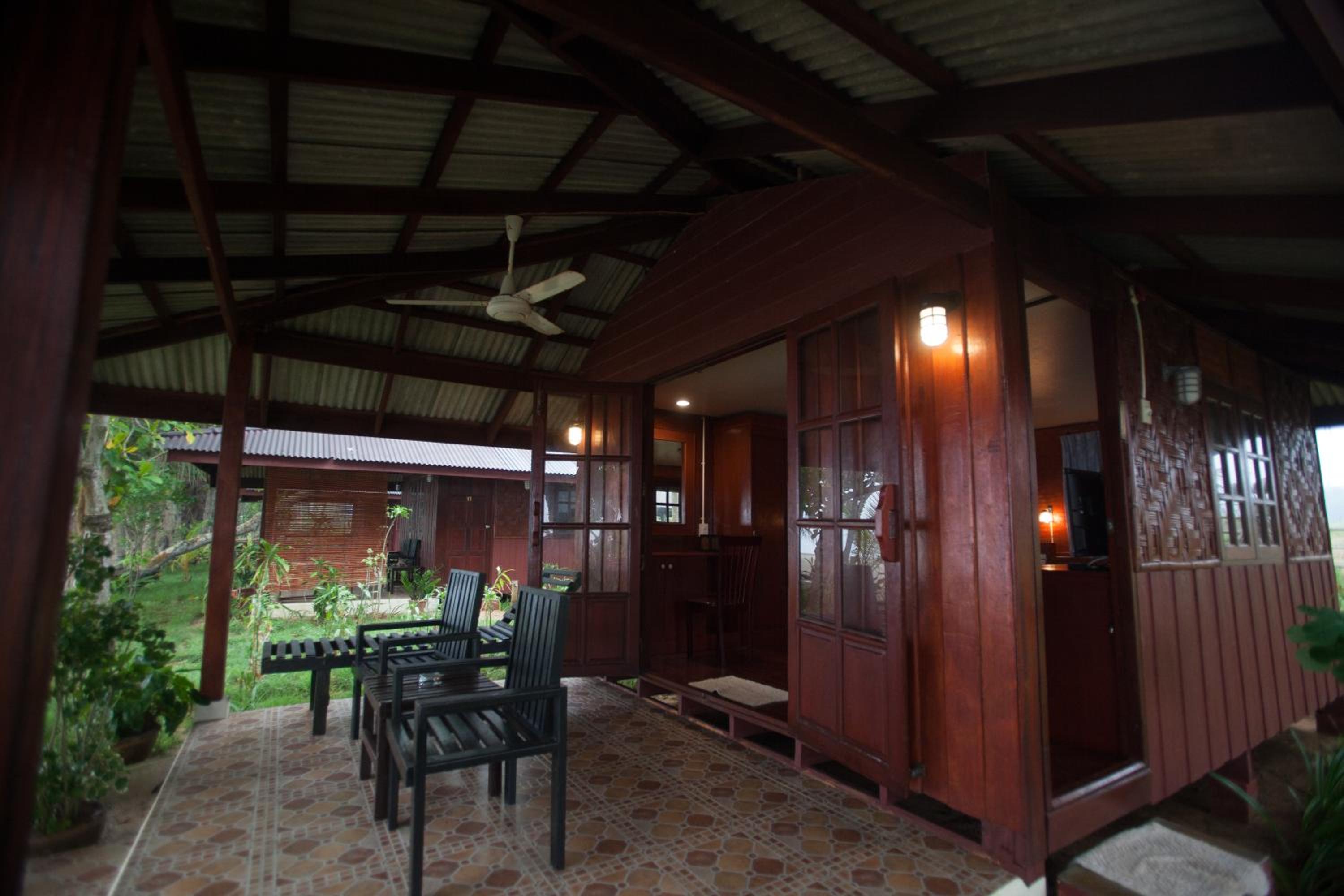 Yataa Spa and Resort