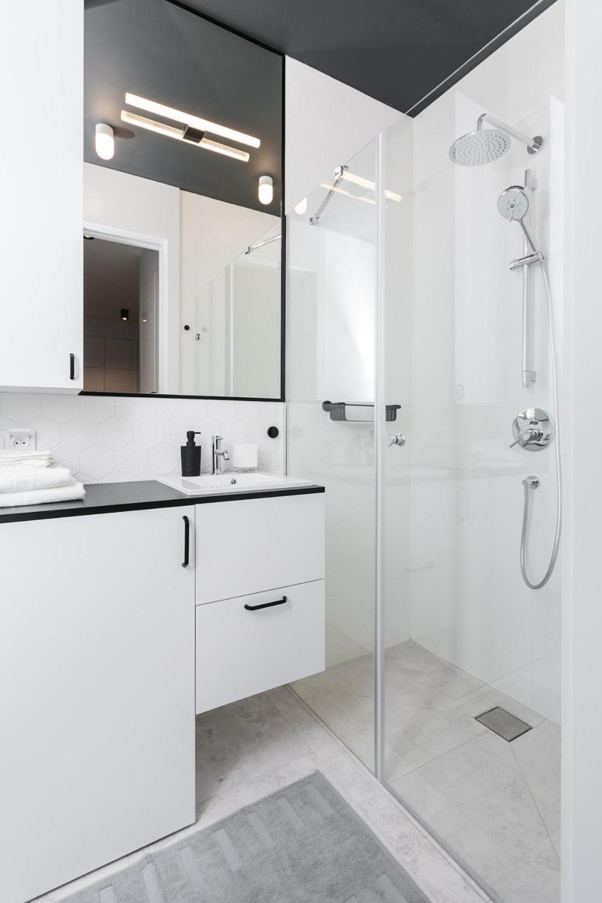 Close-Golden Apartments - Mennica Residence, 1-Bedroom in City Center # 140