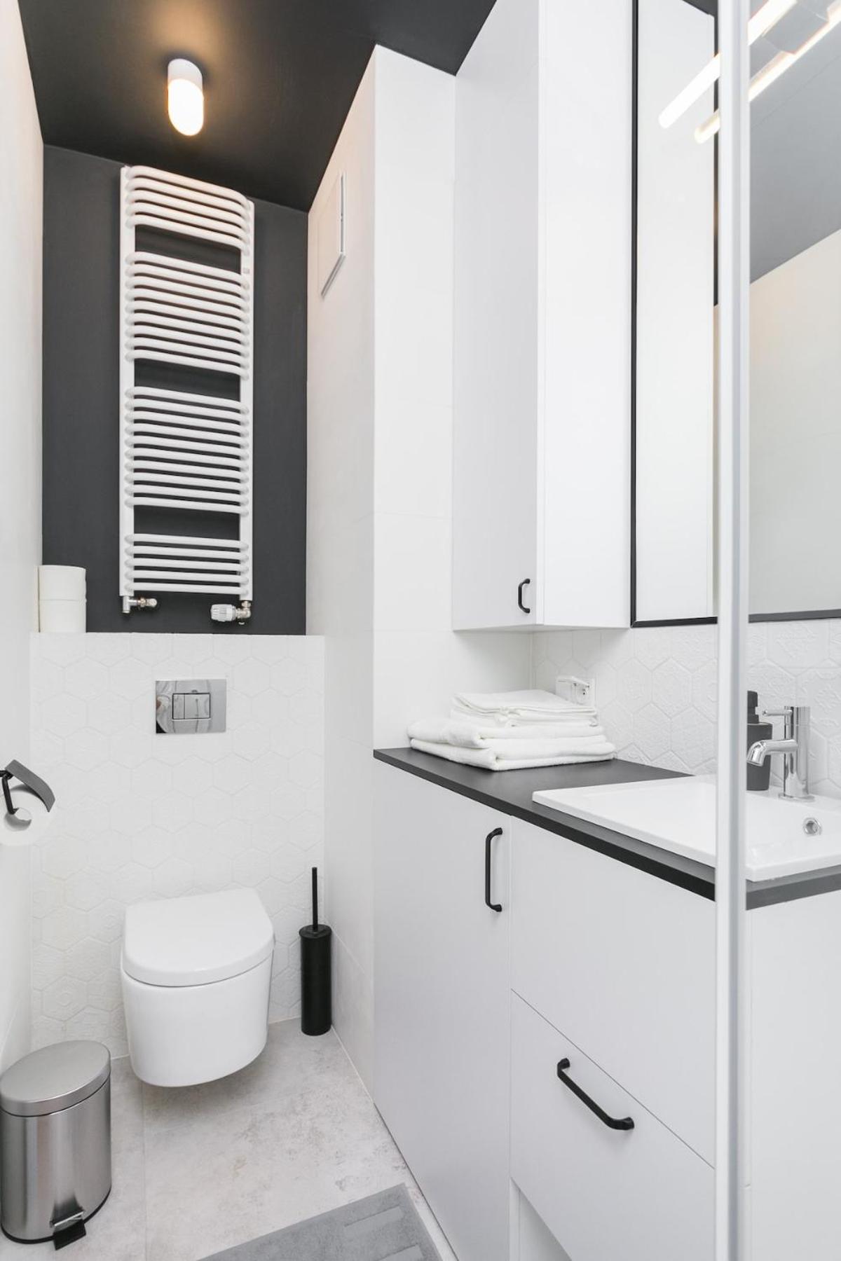 Close-Golden Apartments - Mennica Residence, 1-Bedroom in City Center # 140