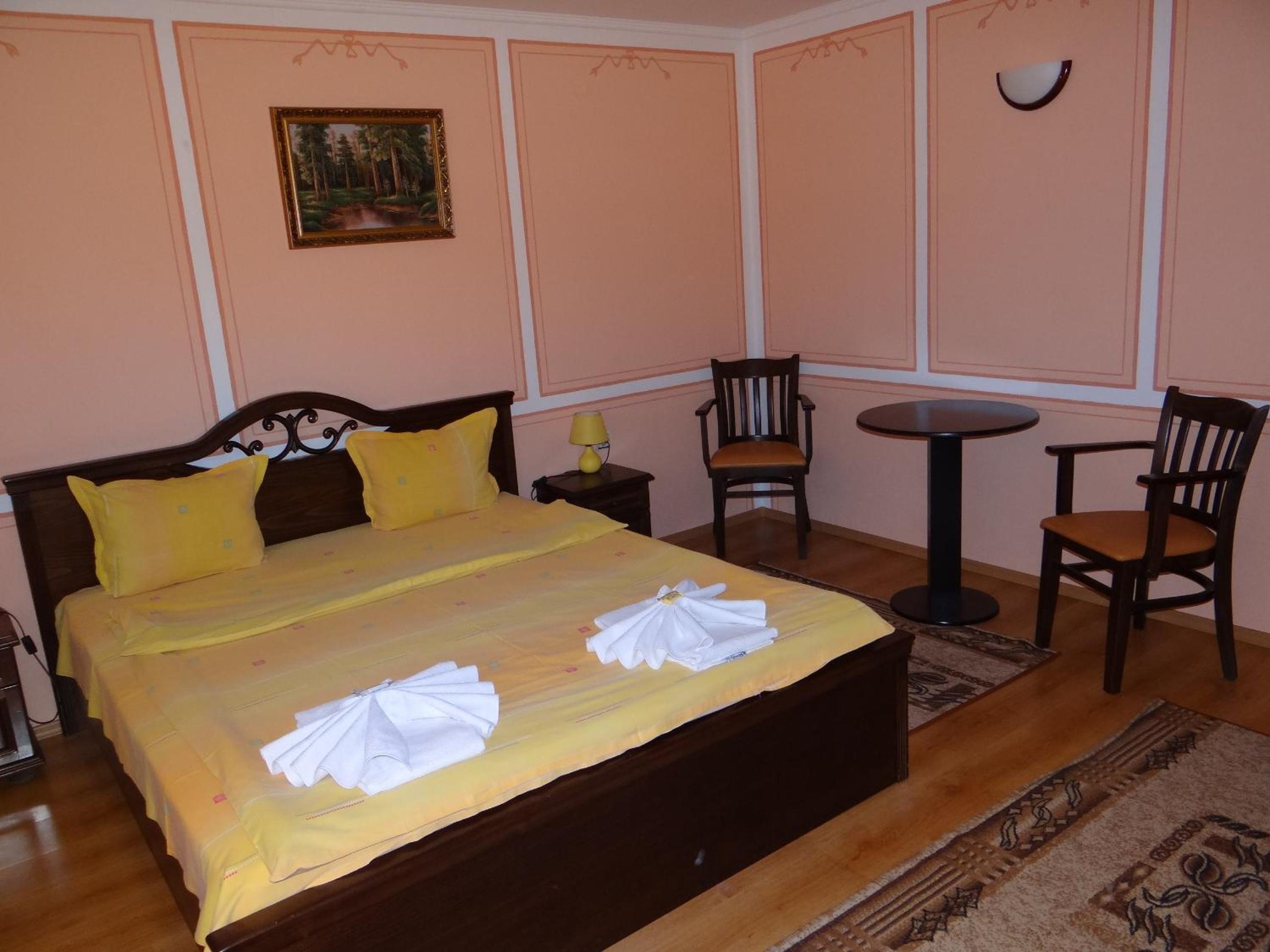 Denis Guest house