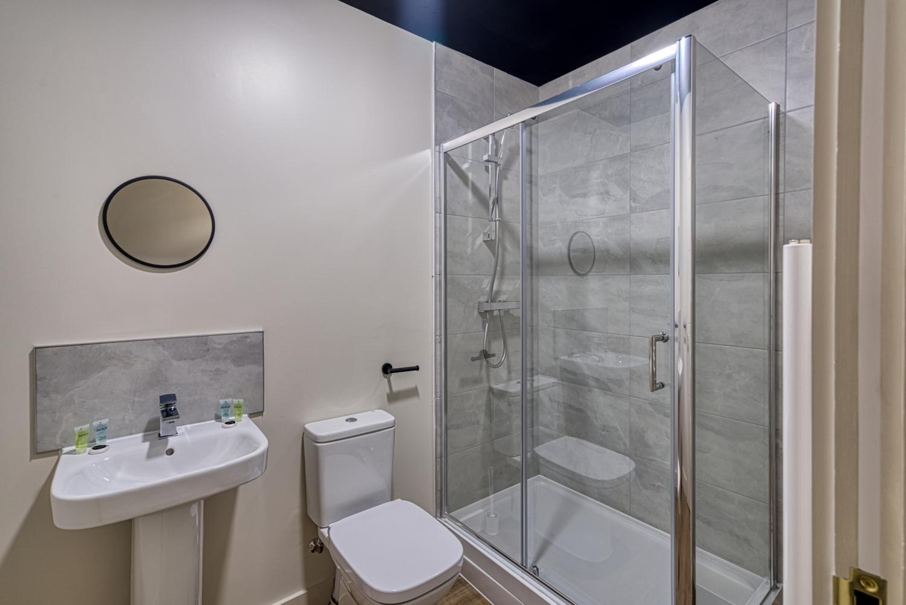 Renaissance 2 - 2Bedroom Flat in Southport