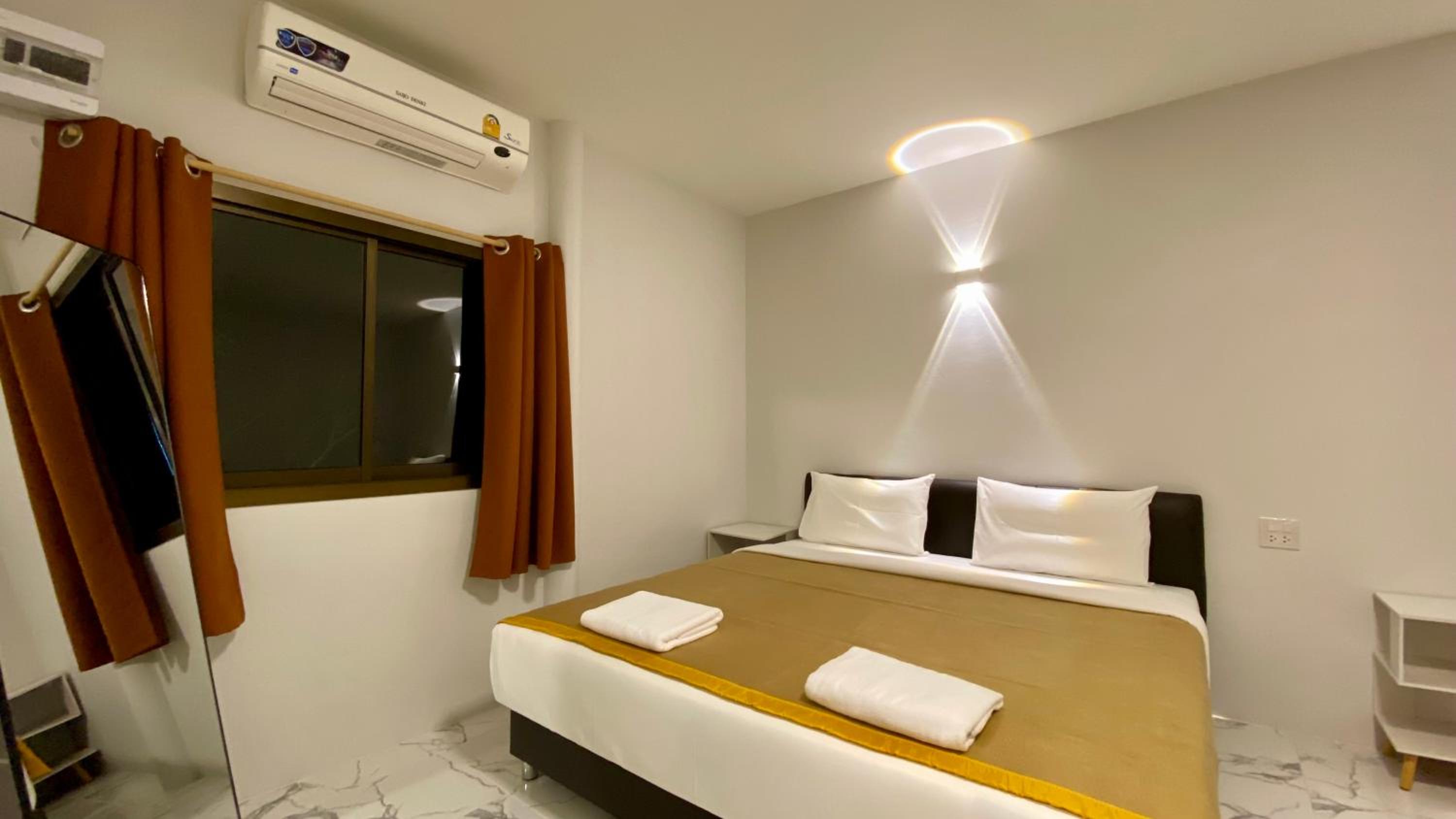 Orchard House Resort