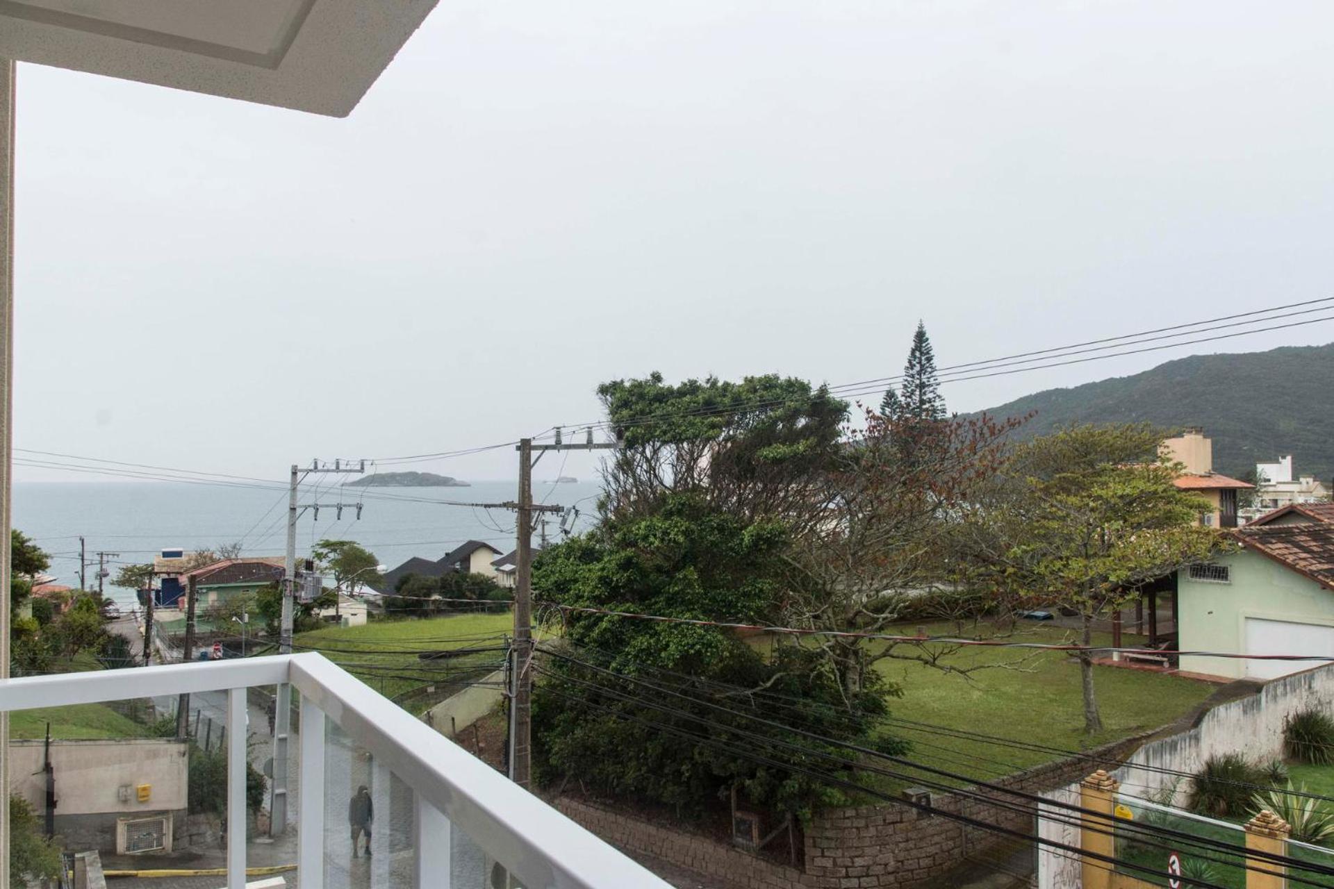 Apto com vista mar a 50m da Praia ING9201
