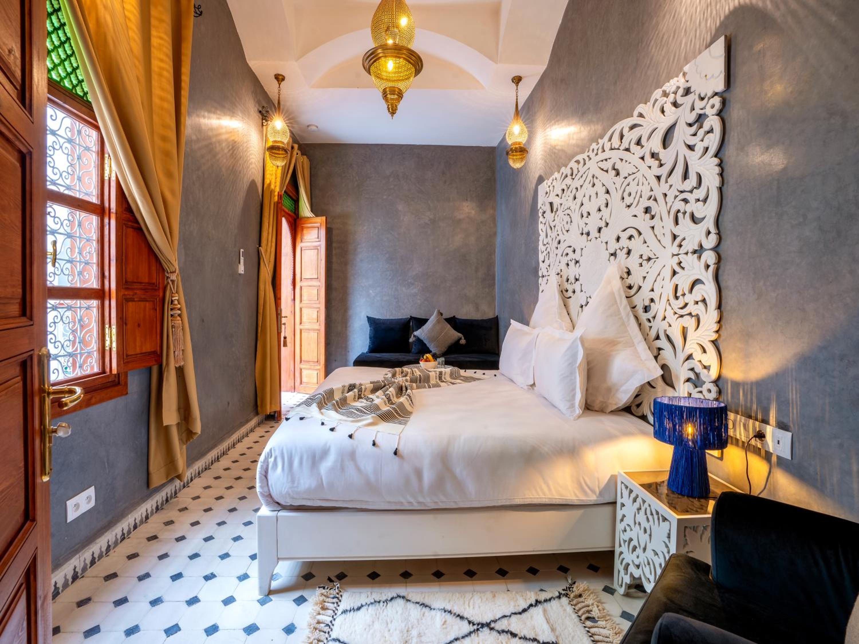 Riad Dar Al-Famila & Spa