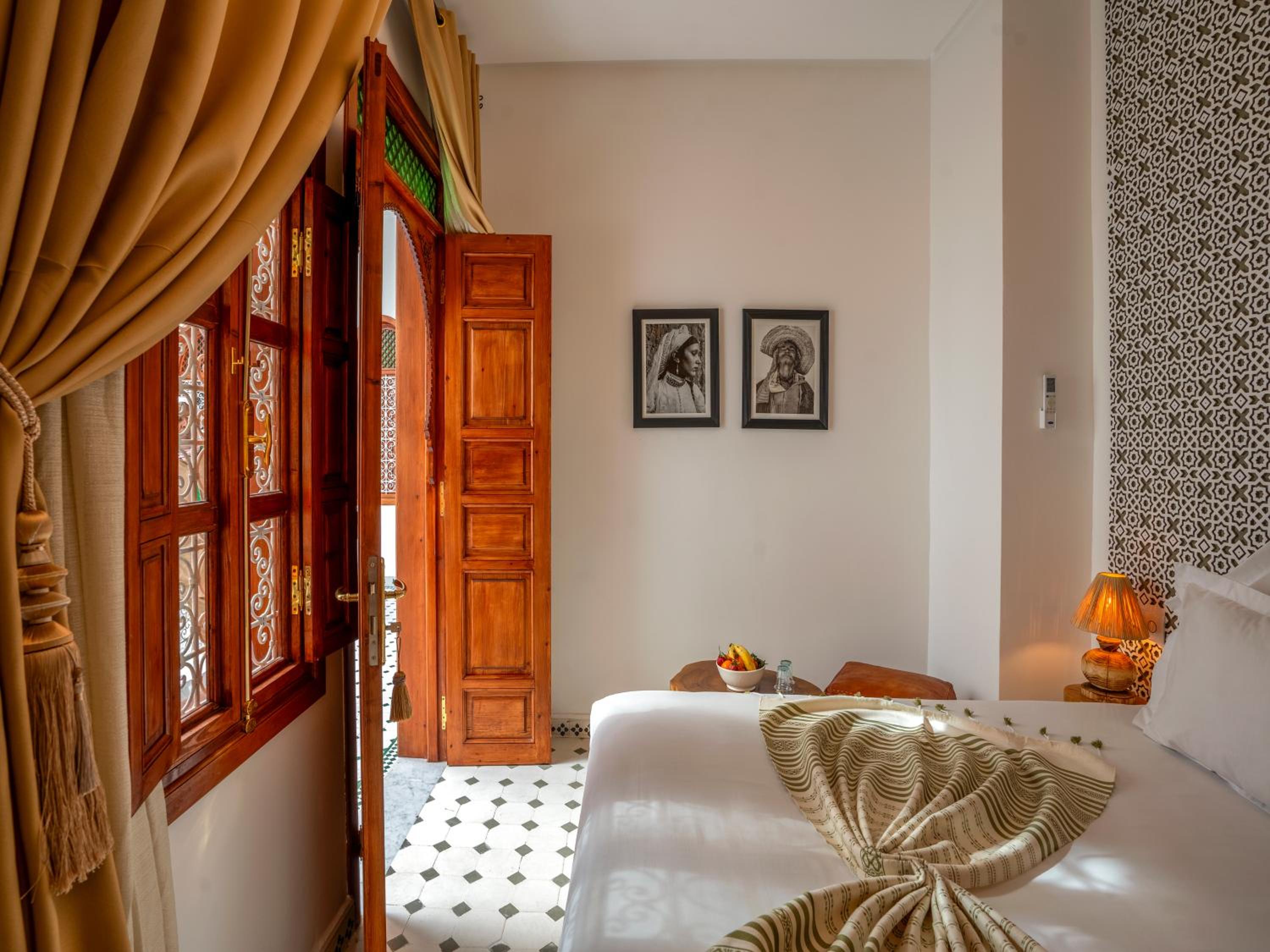 Riad Dar Al-Famila & Spa