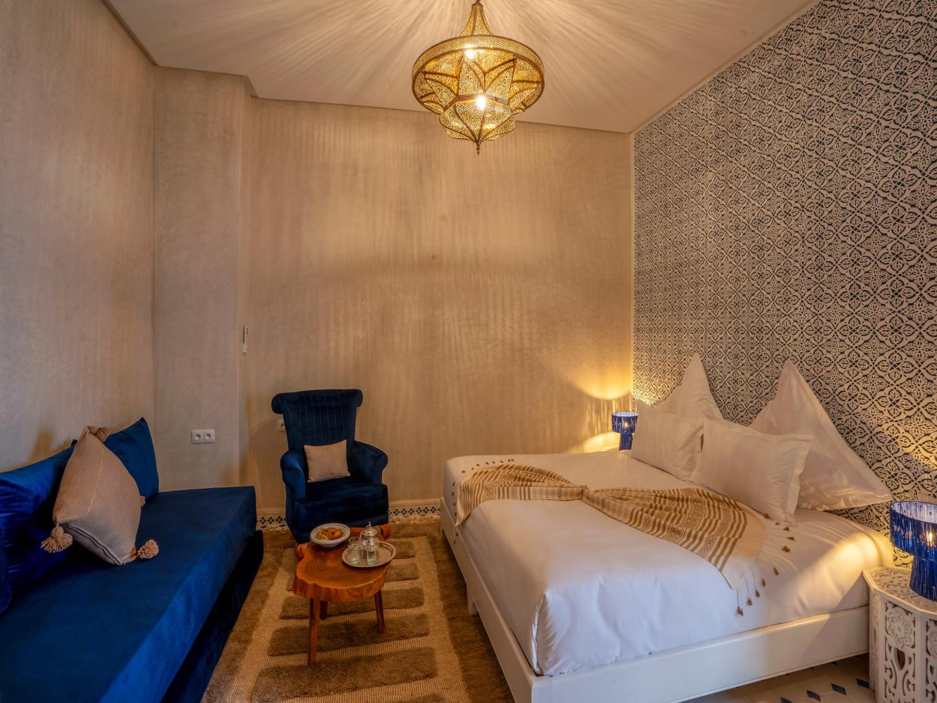 Riad Dar Al-Famila & Spa