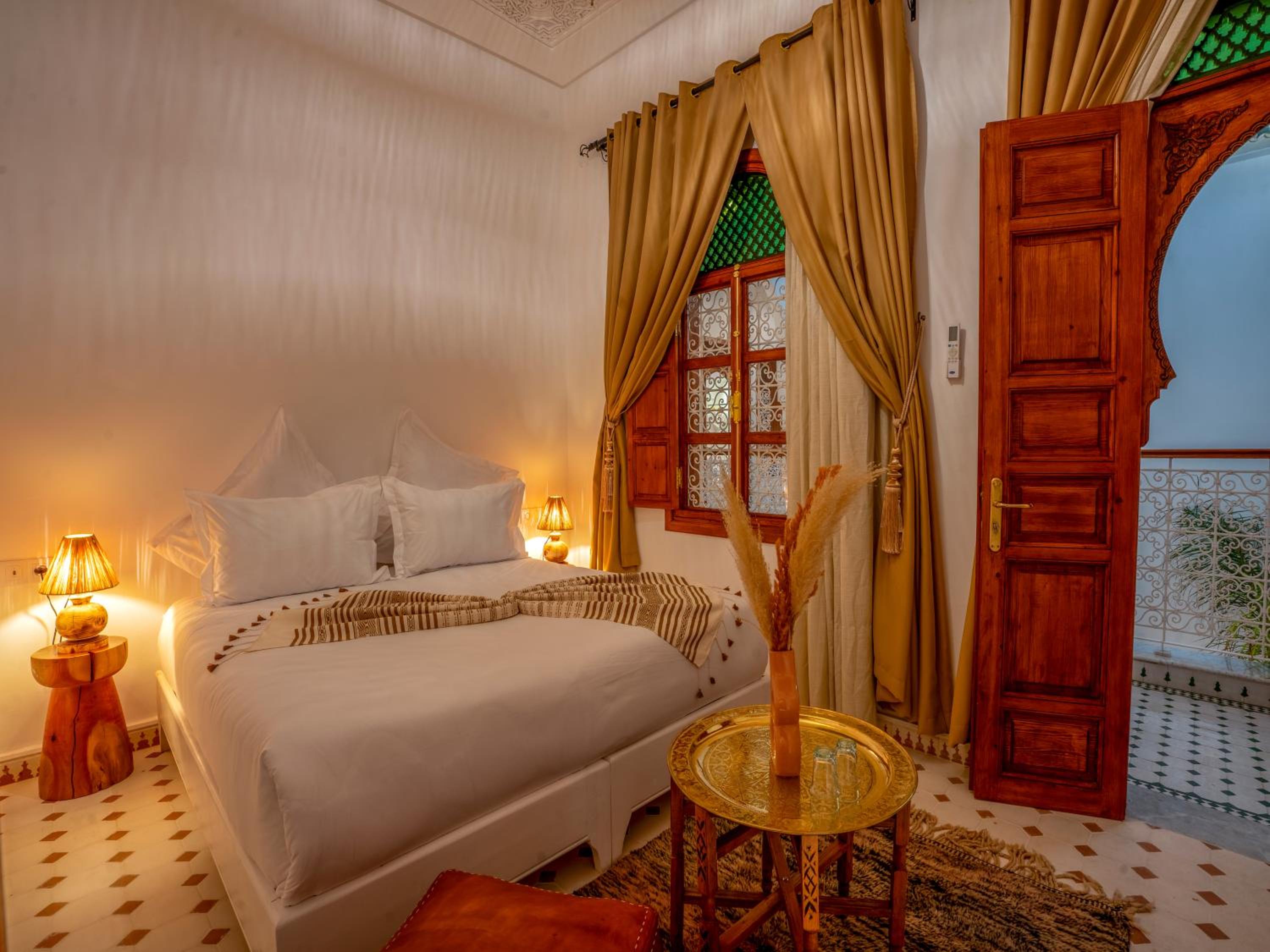 Riad Dar Al-Famila & Spa