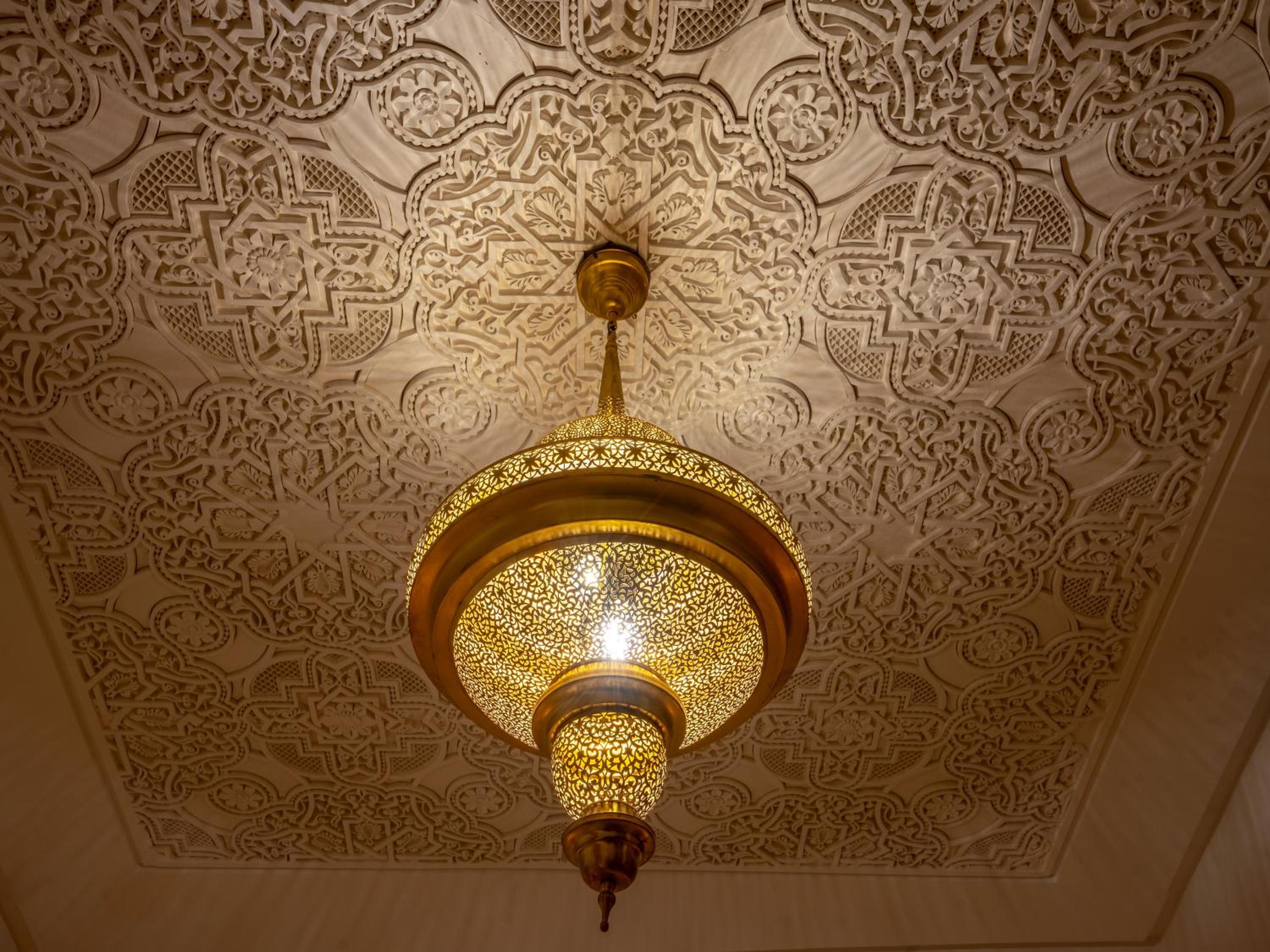 Riad Dar Al-Famila & Spa