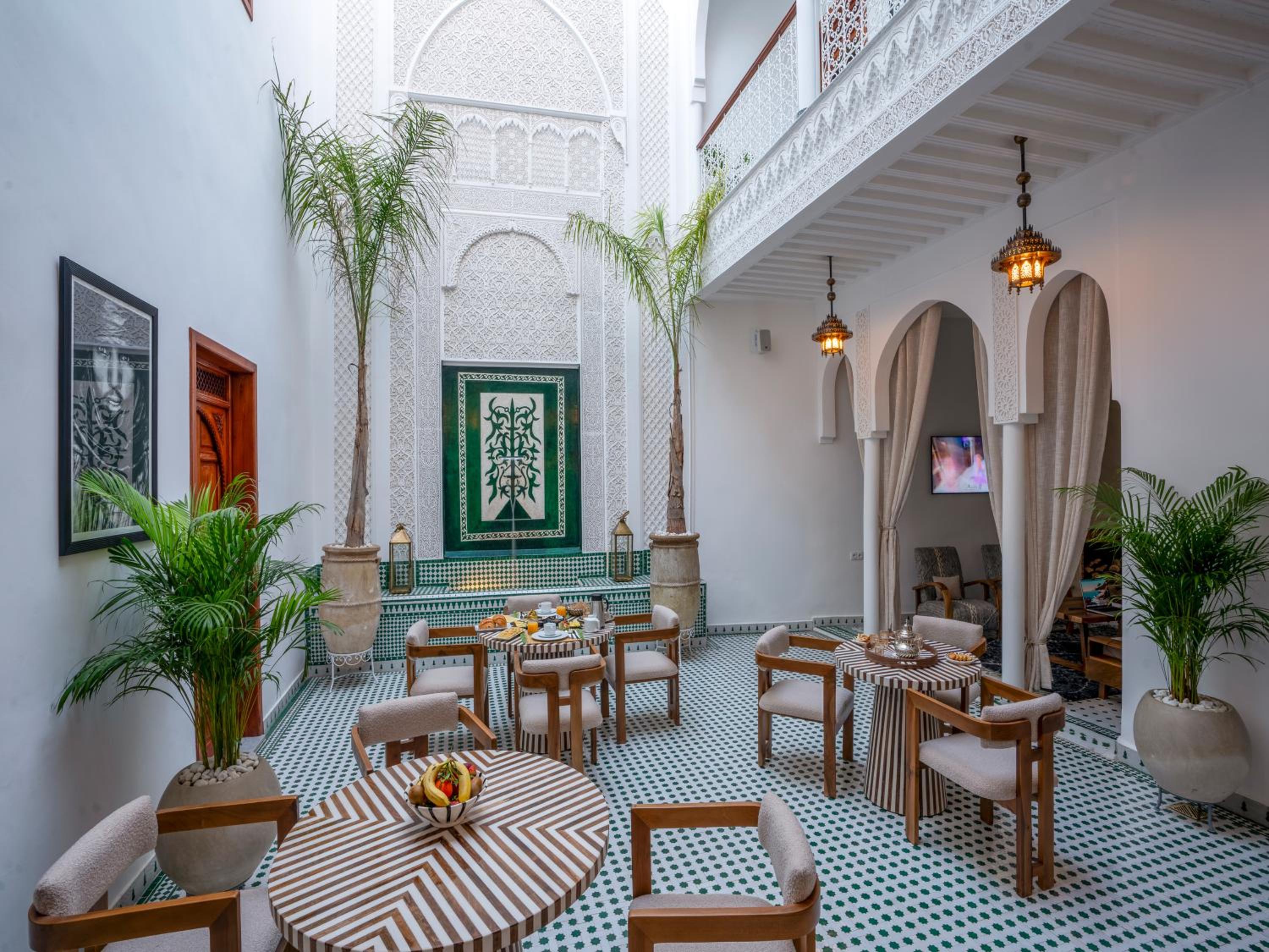 Riad Dar Al-Famila & Spa