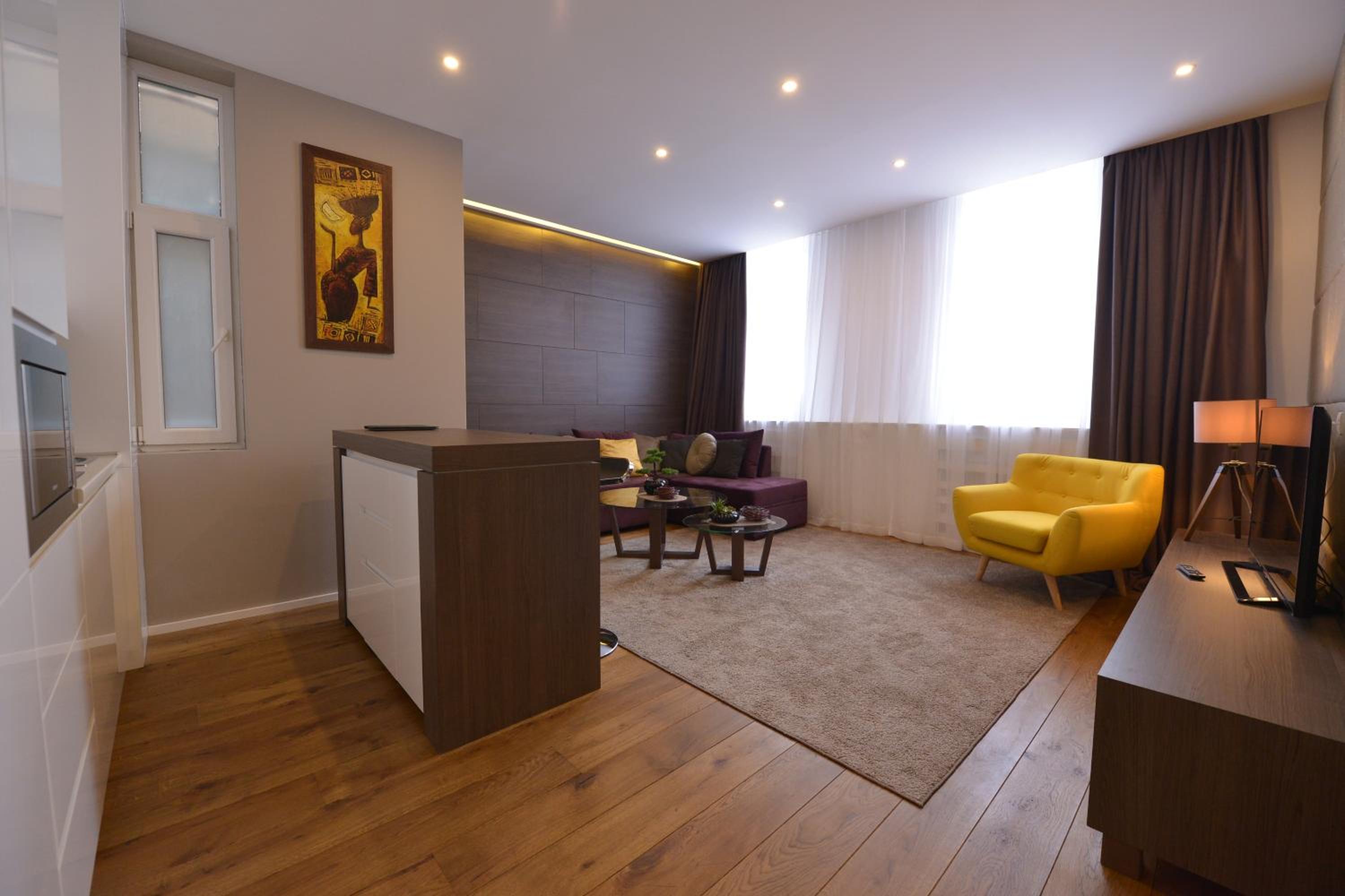 Boutique Rooms