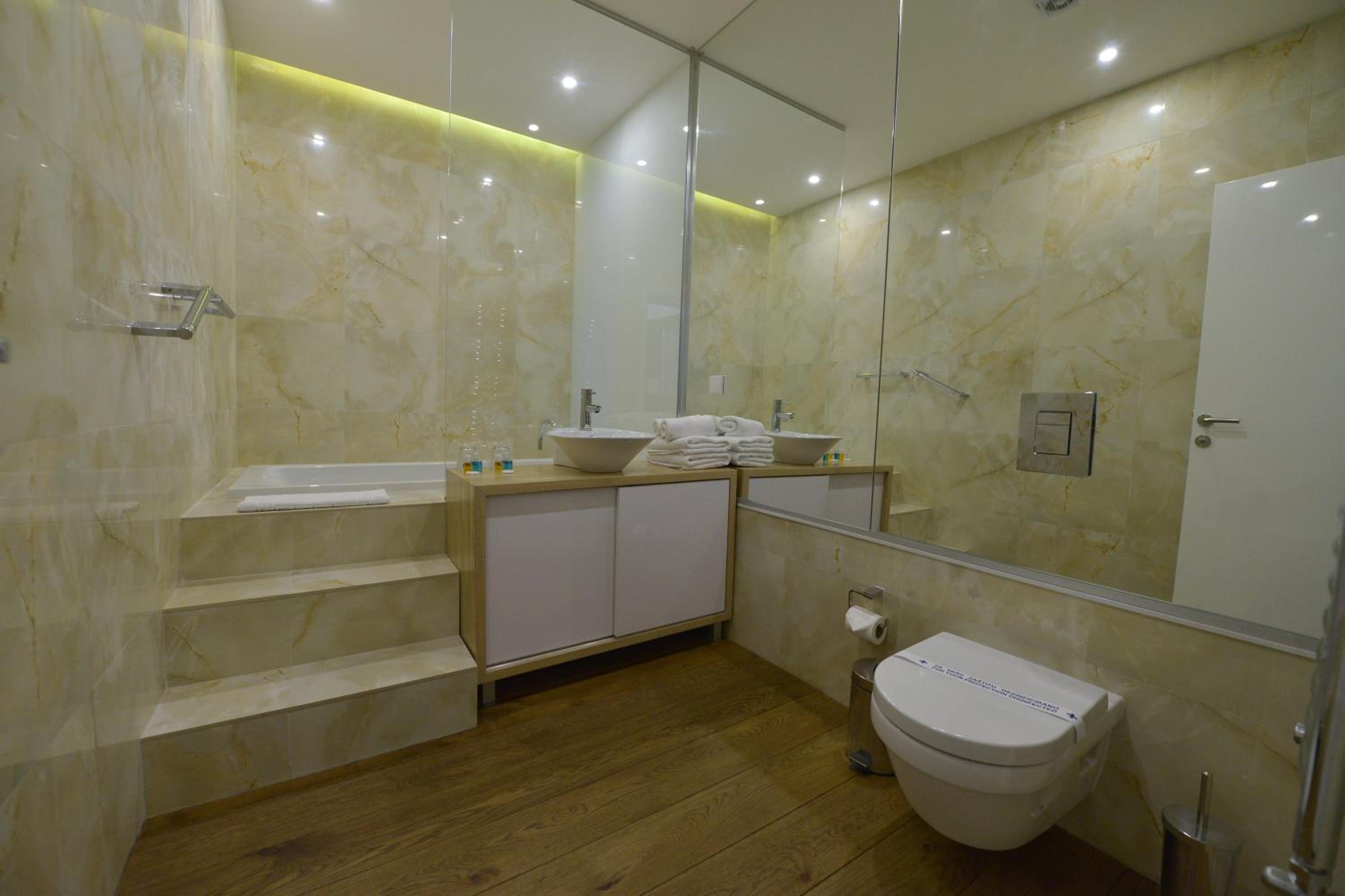 Boutique Rooms