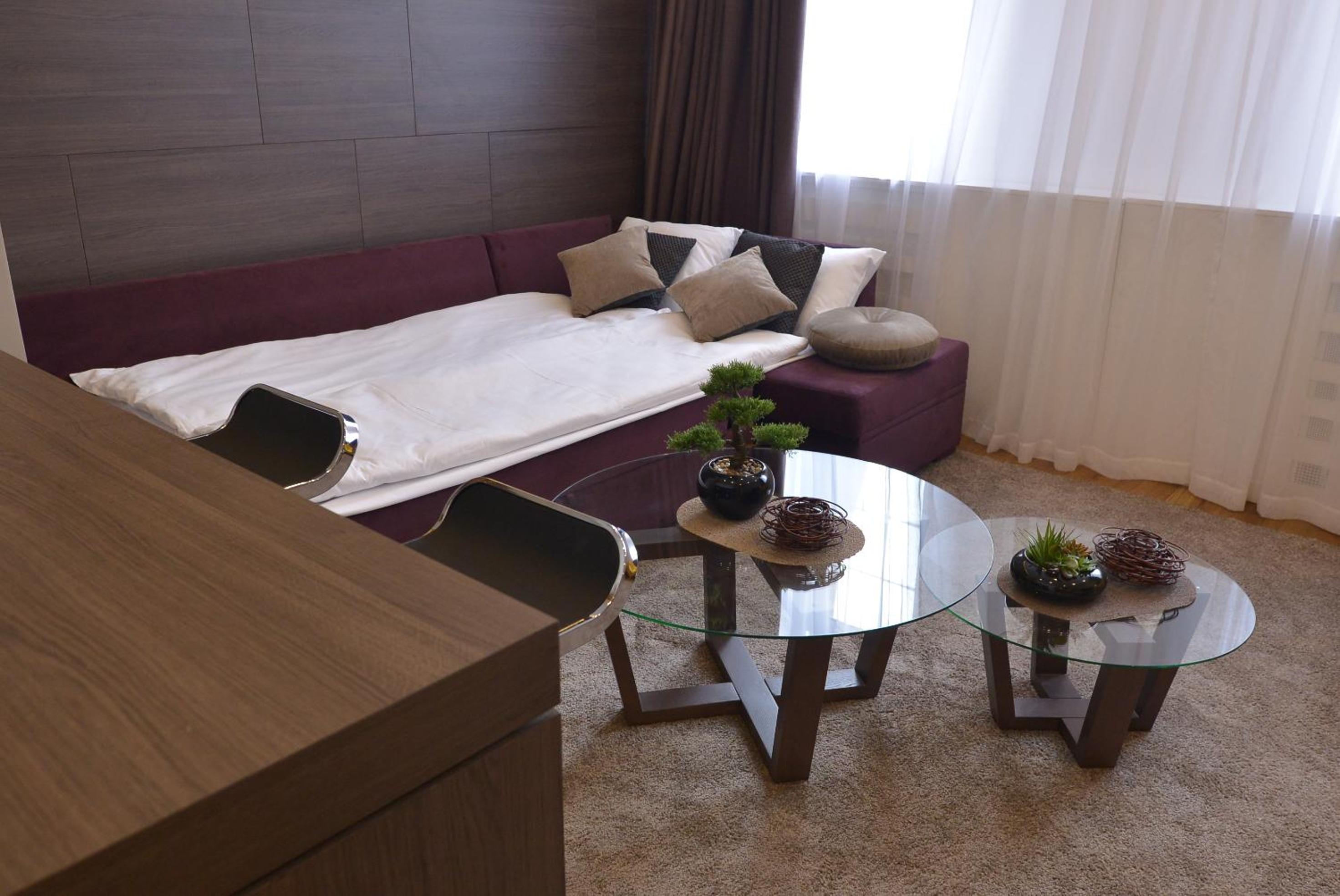 Boutique Rooms