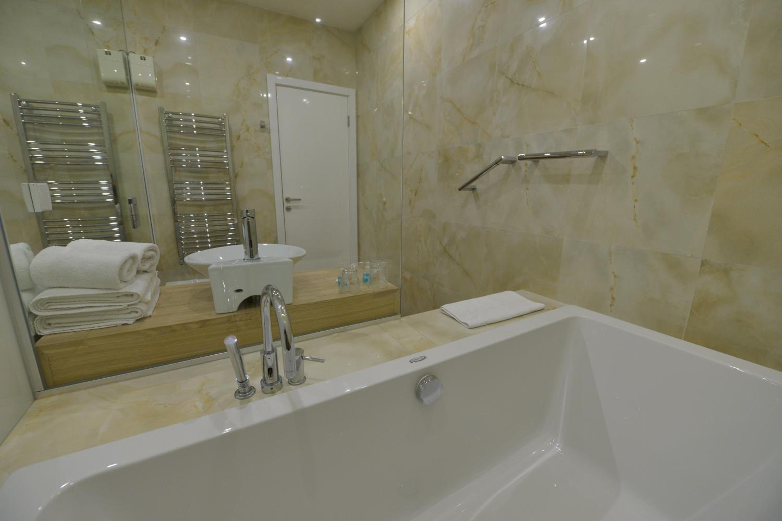 Boutique Rooms