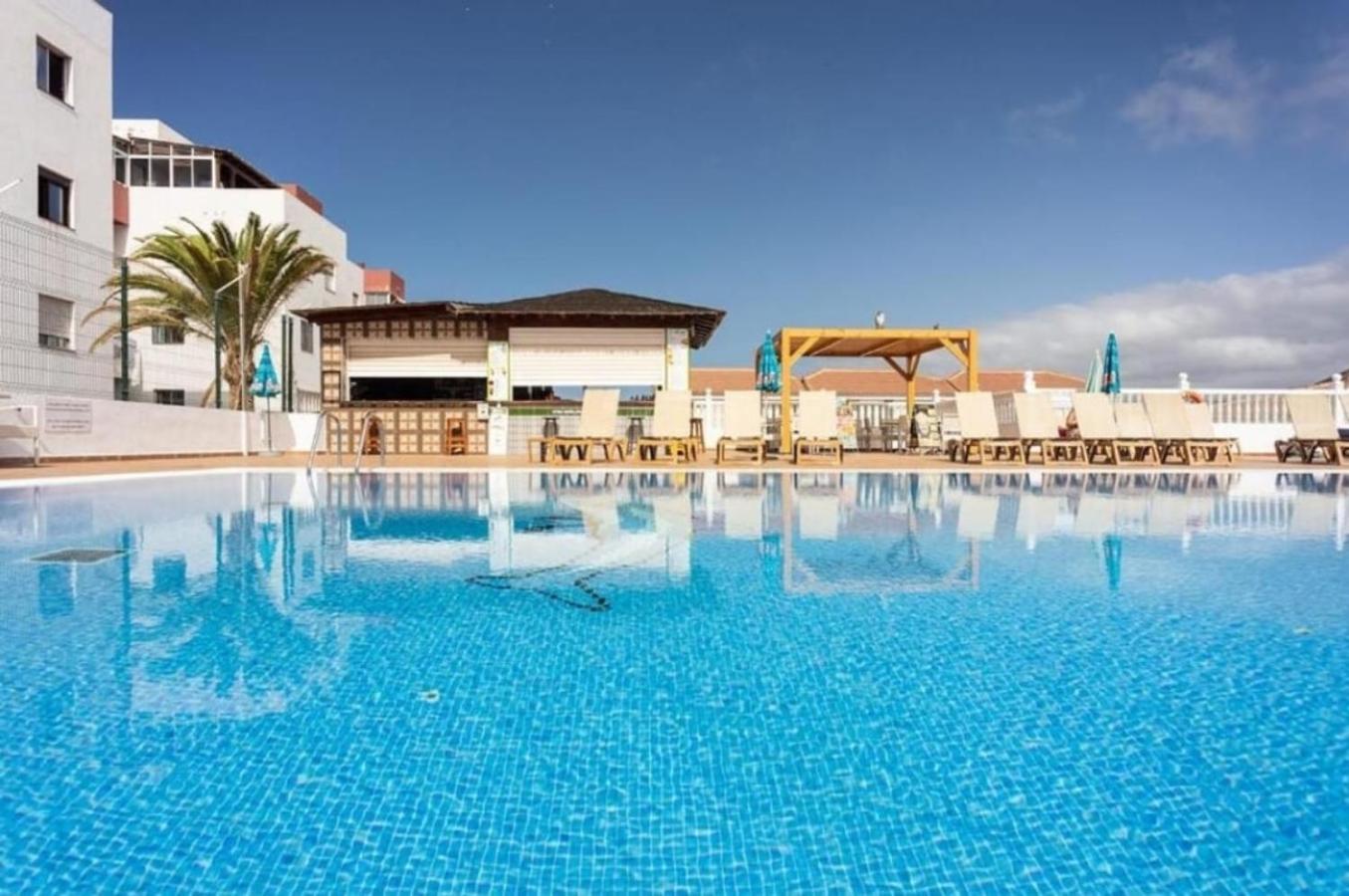 Endless Summer Suite - swimming pool