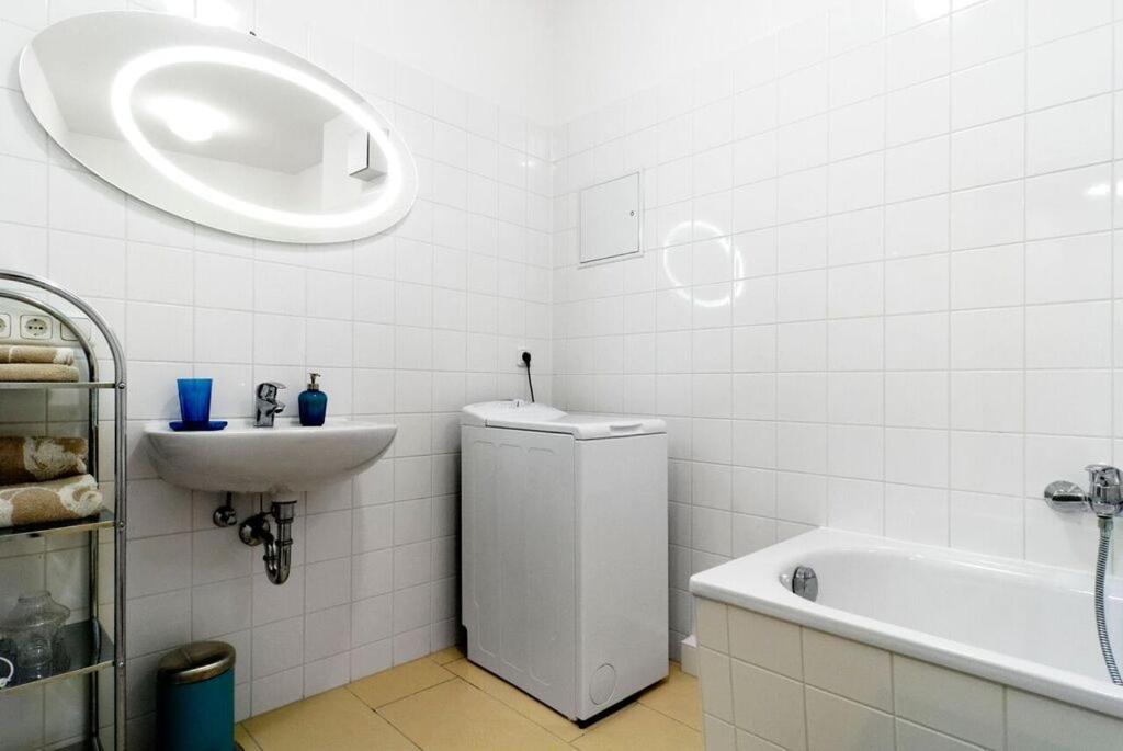 Grand Central Mitte Apartment