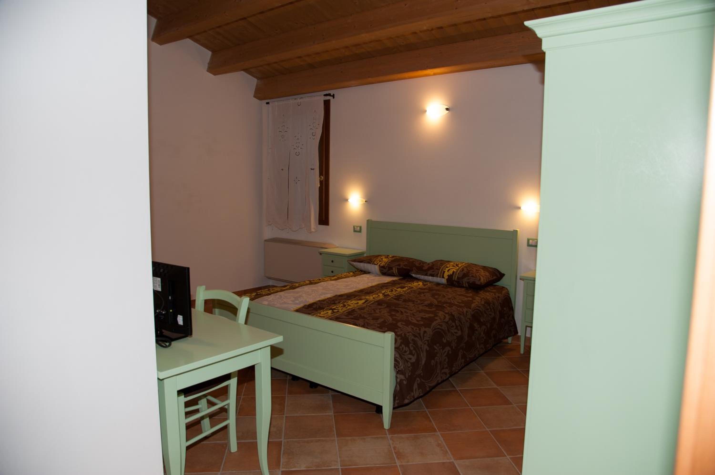 Photo 46