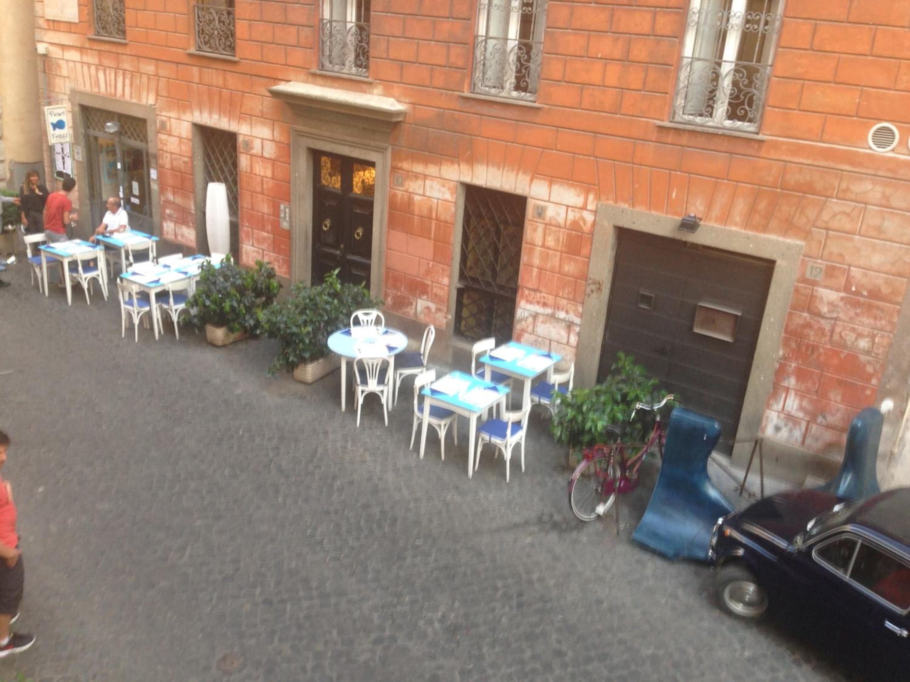 Campo dei Fiori modern apartment with terrace