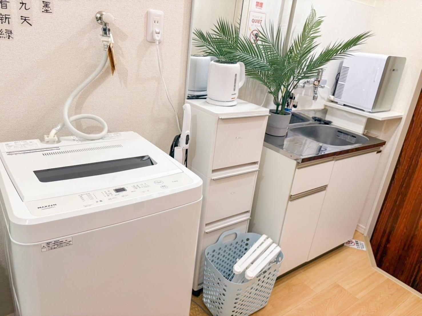 LEON RESORT HOTEL B 4rooms MAX14people 6min Shinjuku 11min Shibuya 12min walk Ikebukuro LEON RESORT IKEBUKURO traditional Japanese room 池袋 最大14名