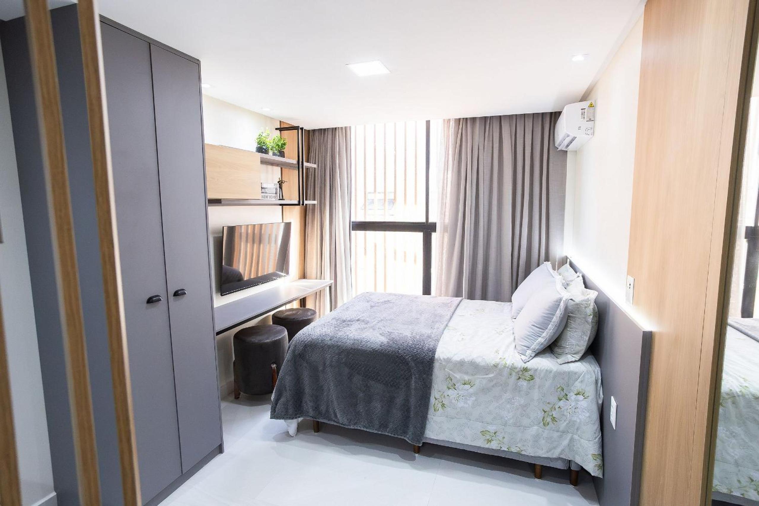 Breeze Residence #311 - Seafront by Carpediem