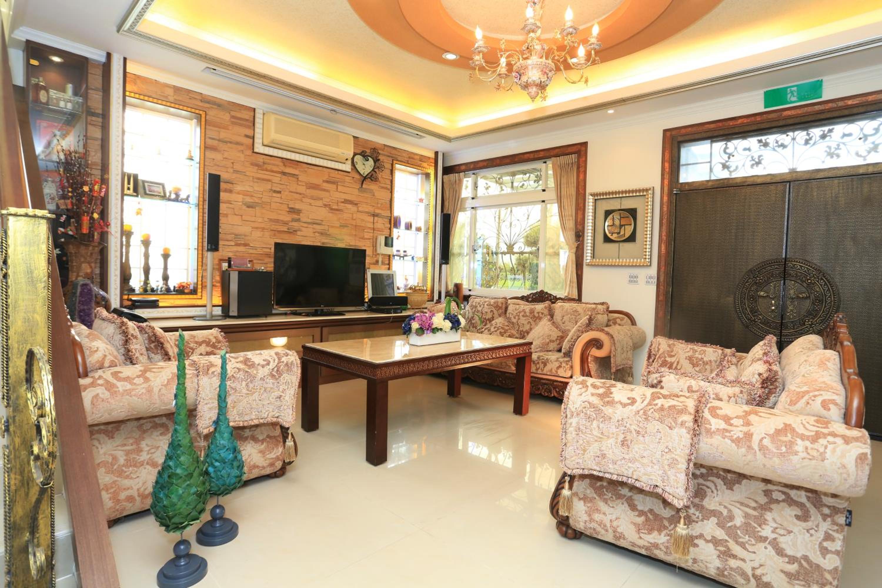 Mandy's House B&B