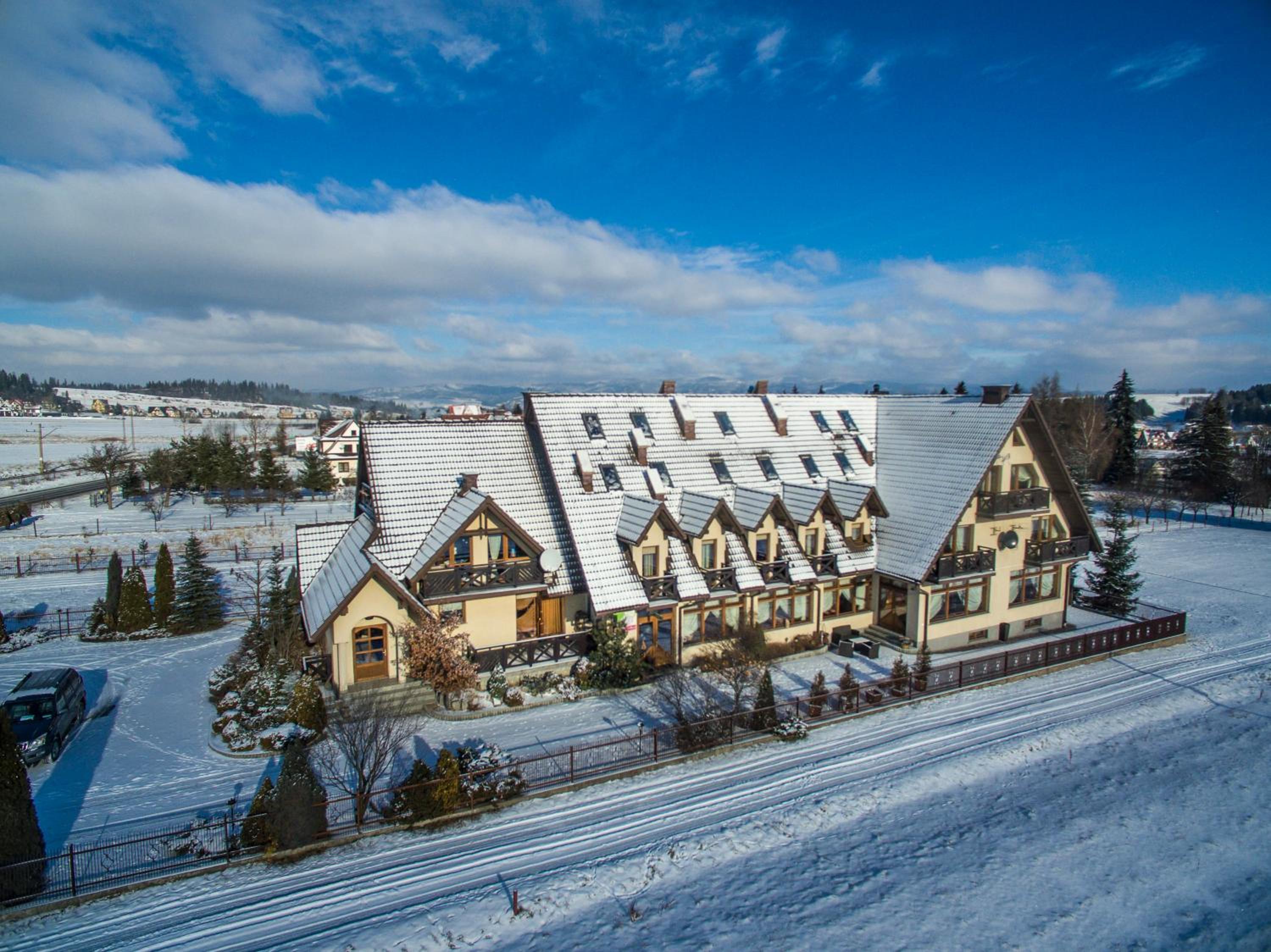 Hotel Pensjonat Pod Tatrami - Image 1