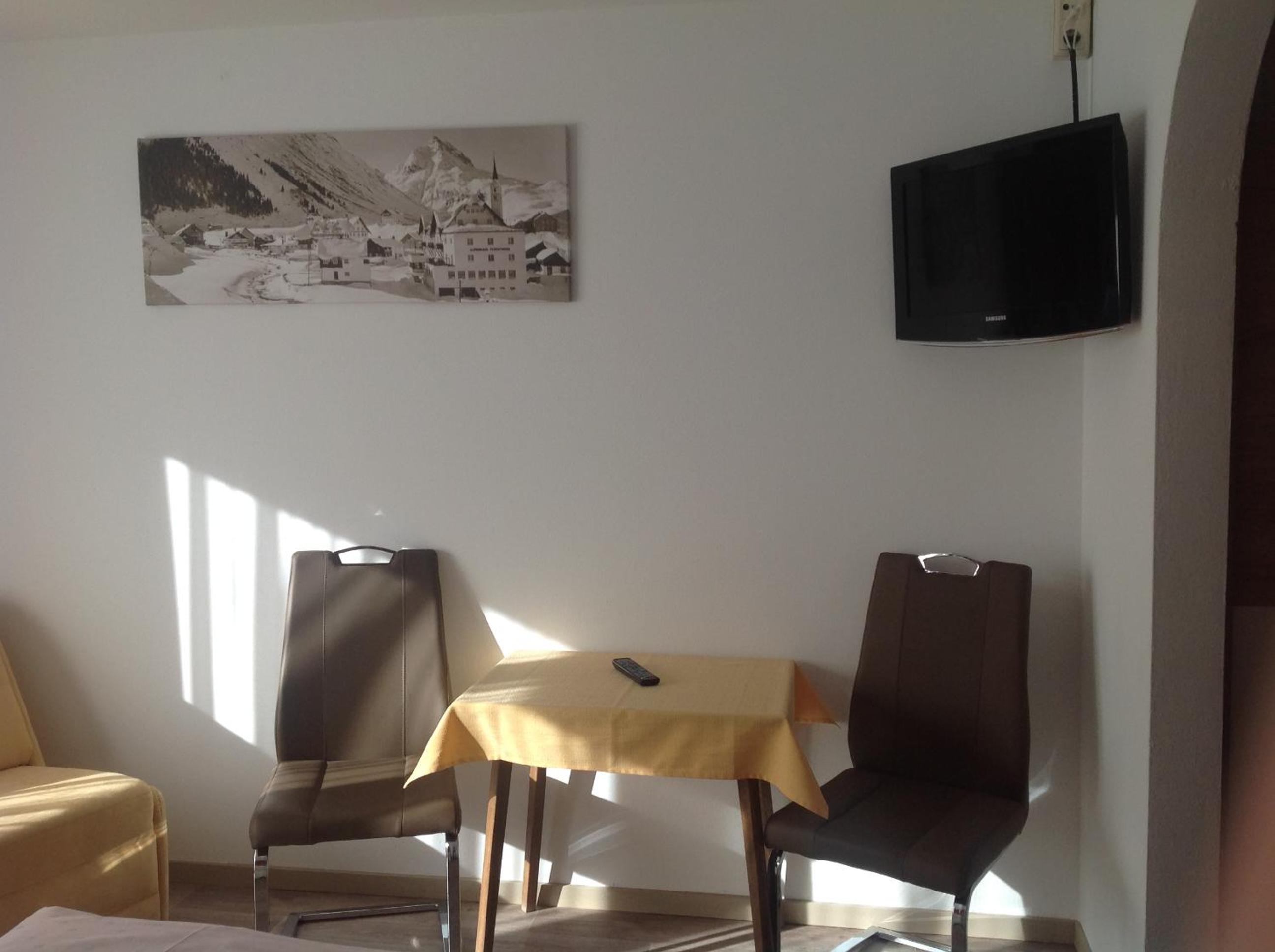 Apart Garni Lais