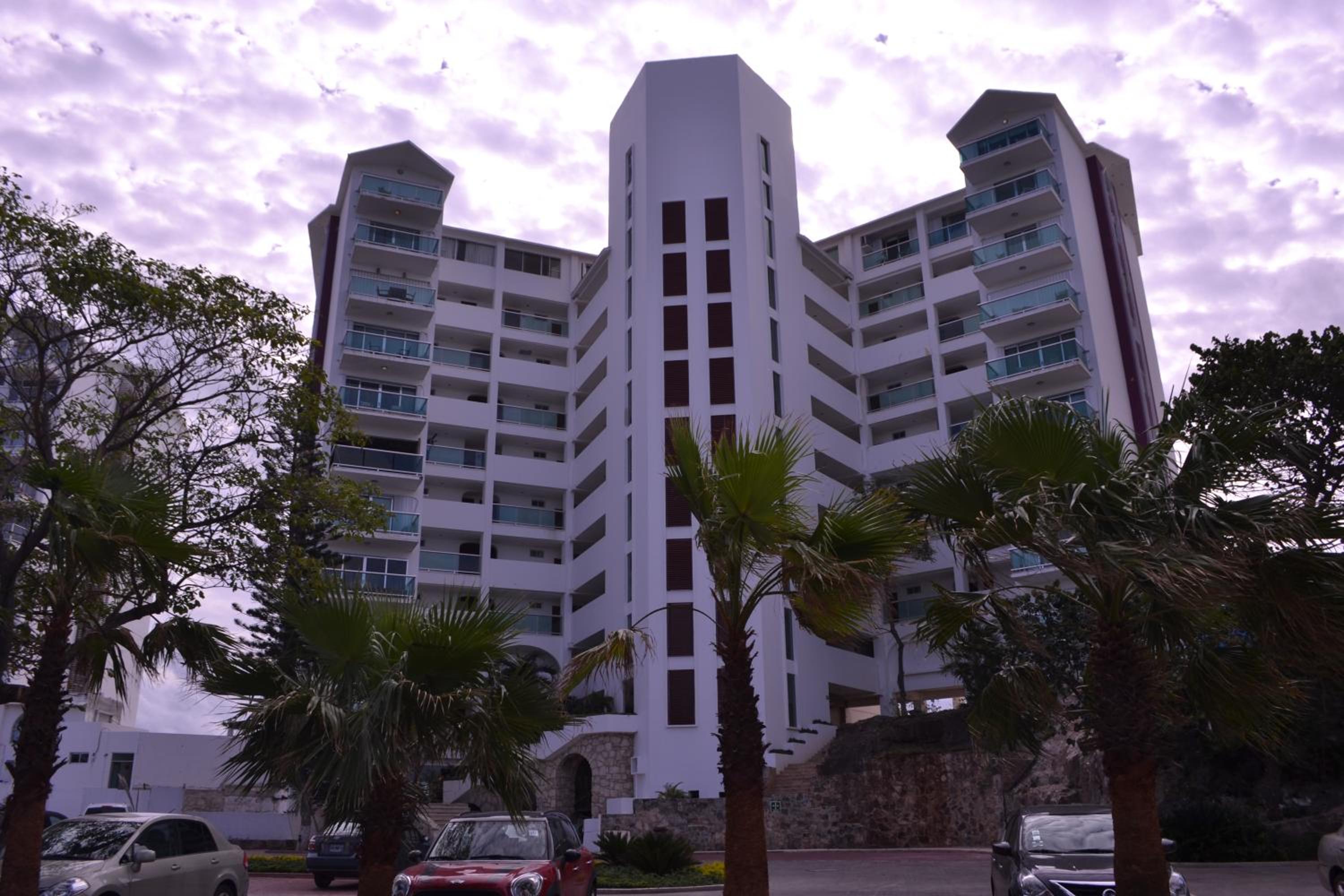 GIRASOL CONDO CANCUN BEAcH