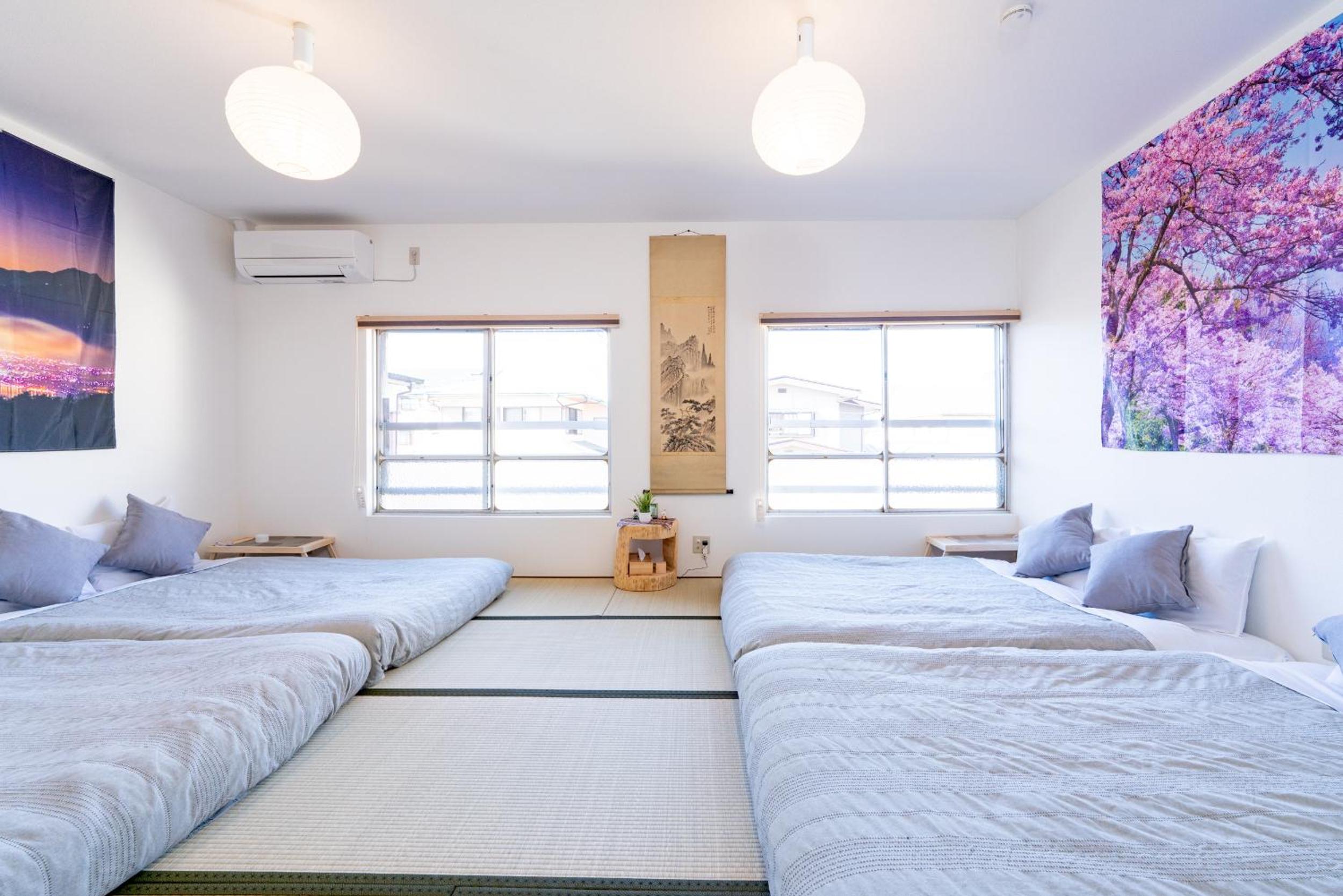 Tomarigi Perch とまりぎ - 10 minutes to Kawaguchiko Station, 5 Double Bedding, 10 PAX, 4 minutes to Seven Eleven, Kawaguchiko Bus 9 minutes, Fuji-Q Highland 1 