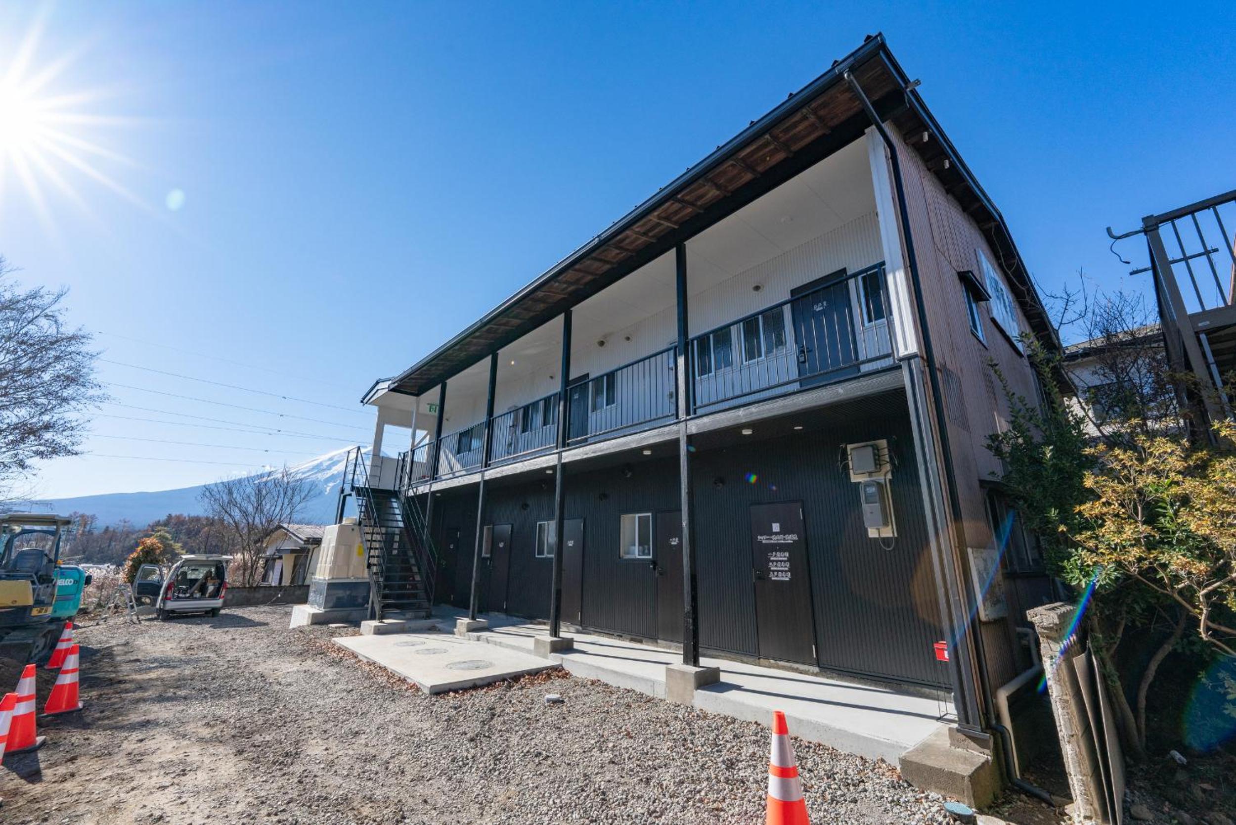Tomarigi Perch とまりぎ - 10 minutes to Kawaguchiko Station, 5 Double Bedding, 10 PAX, 4 minutes to Seven Eleven, Kawaguchiko Bus 9 minutes, Fuji-Q Highland 1 