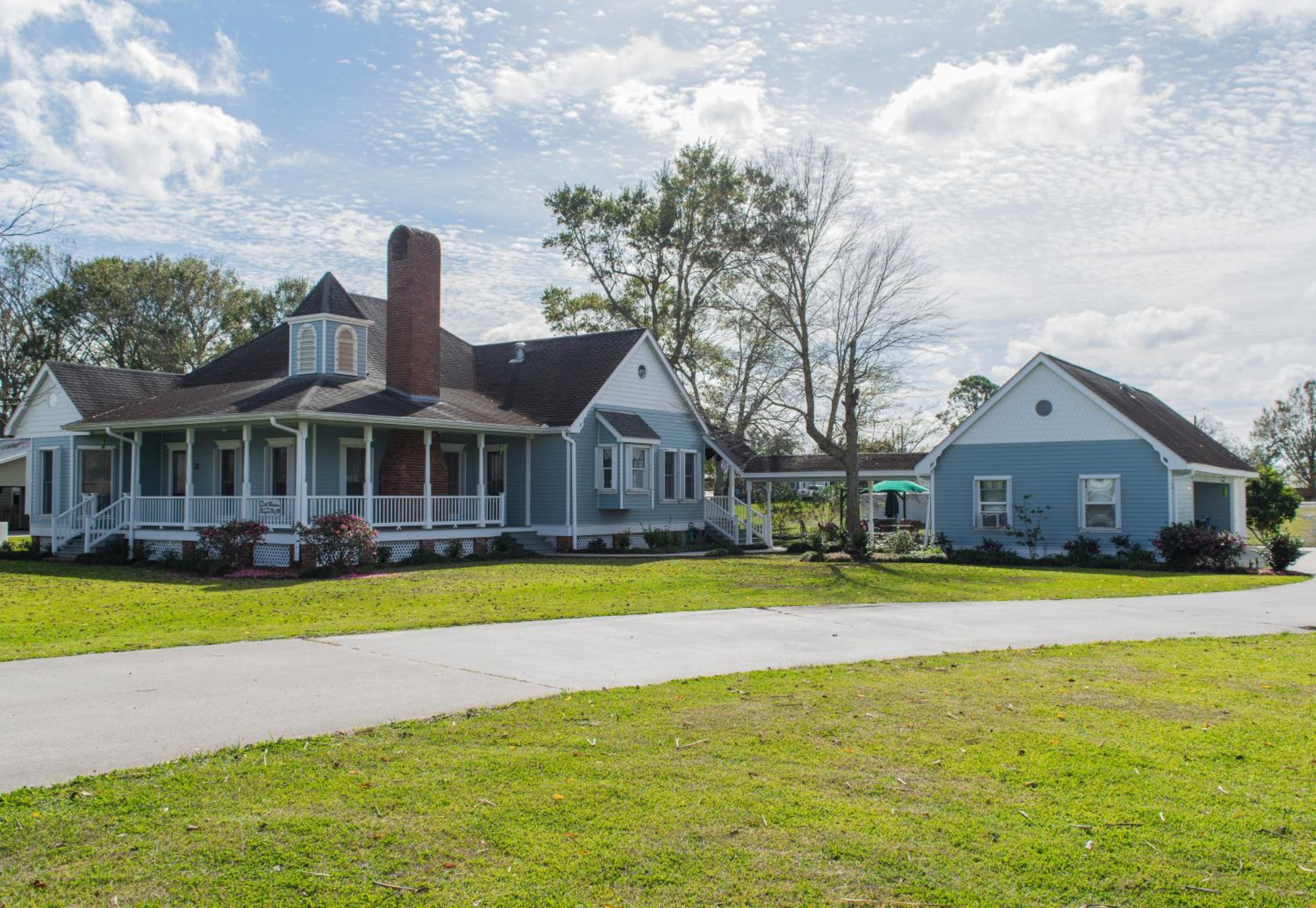A Chateau on the Bayou Bed & Breakfast