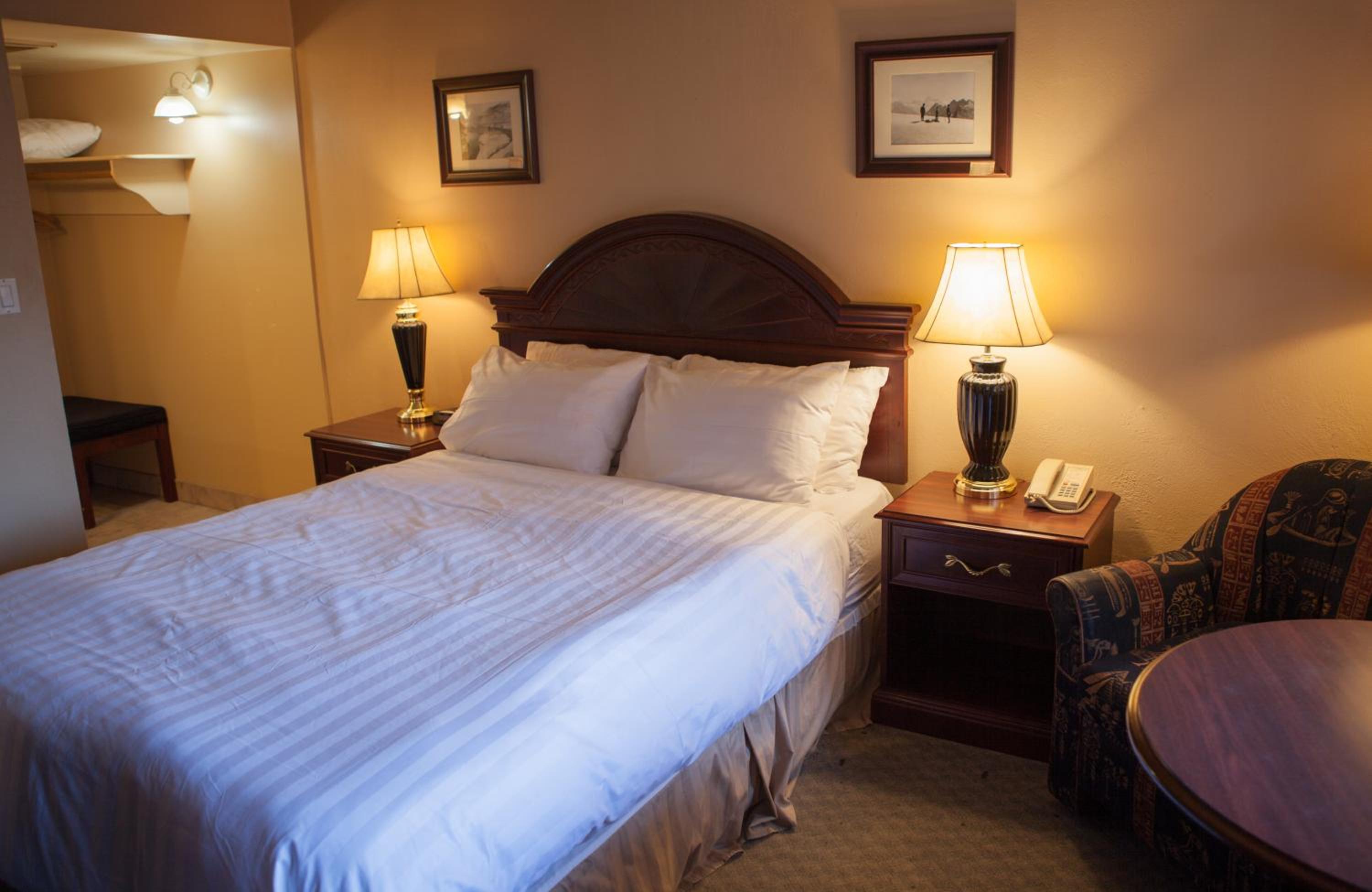 Revelstoke Lodge