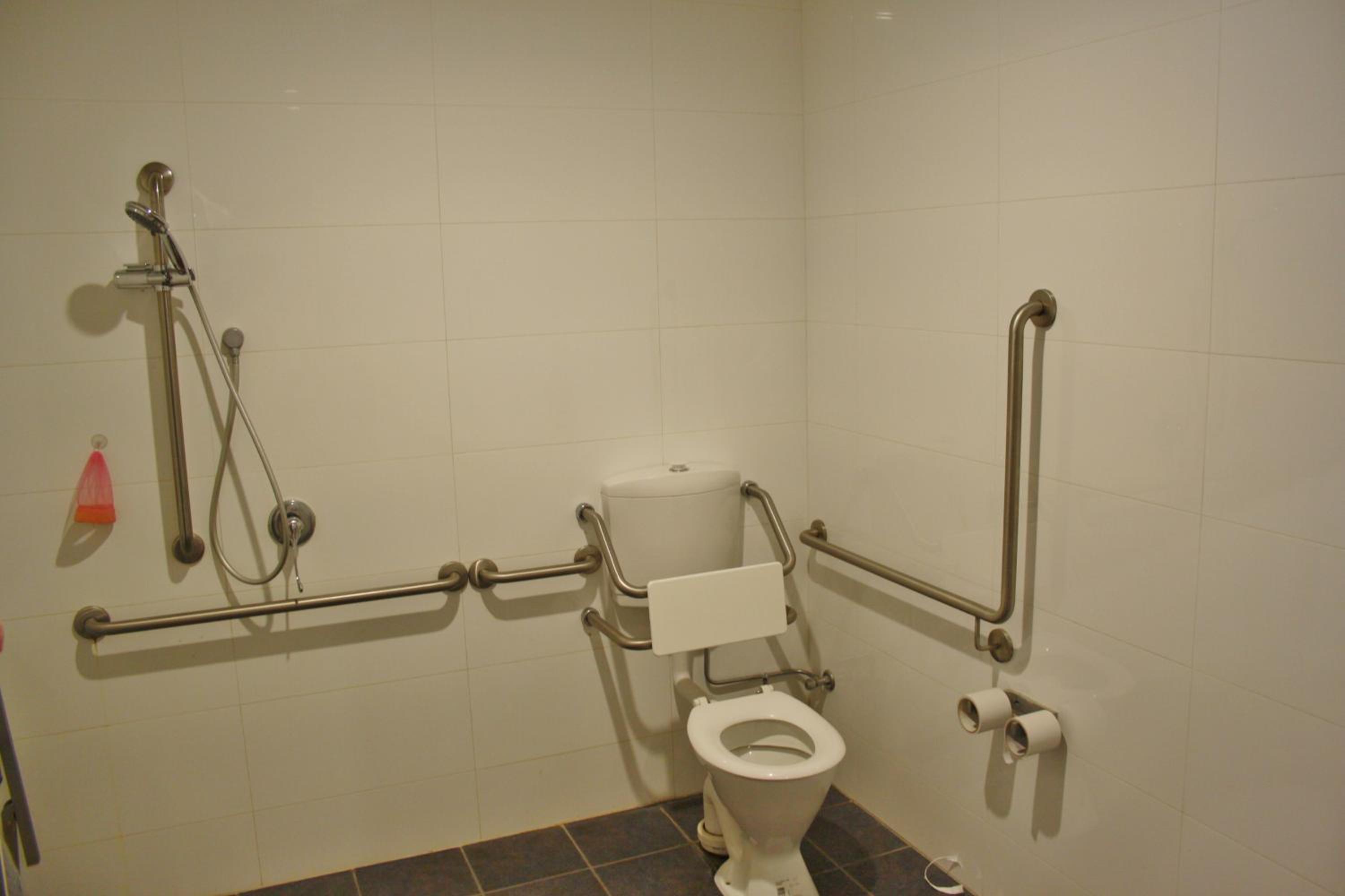 Quokka Backpackers Hostel Perth - note - Valid passport required to check in