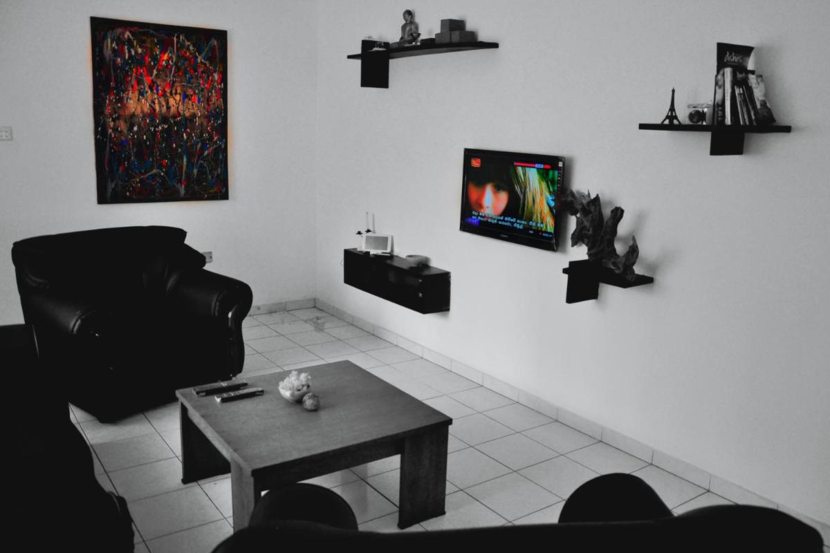 Photo 33