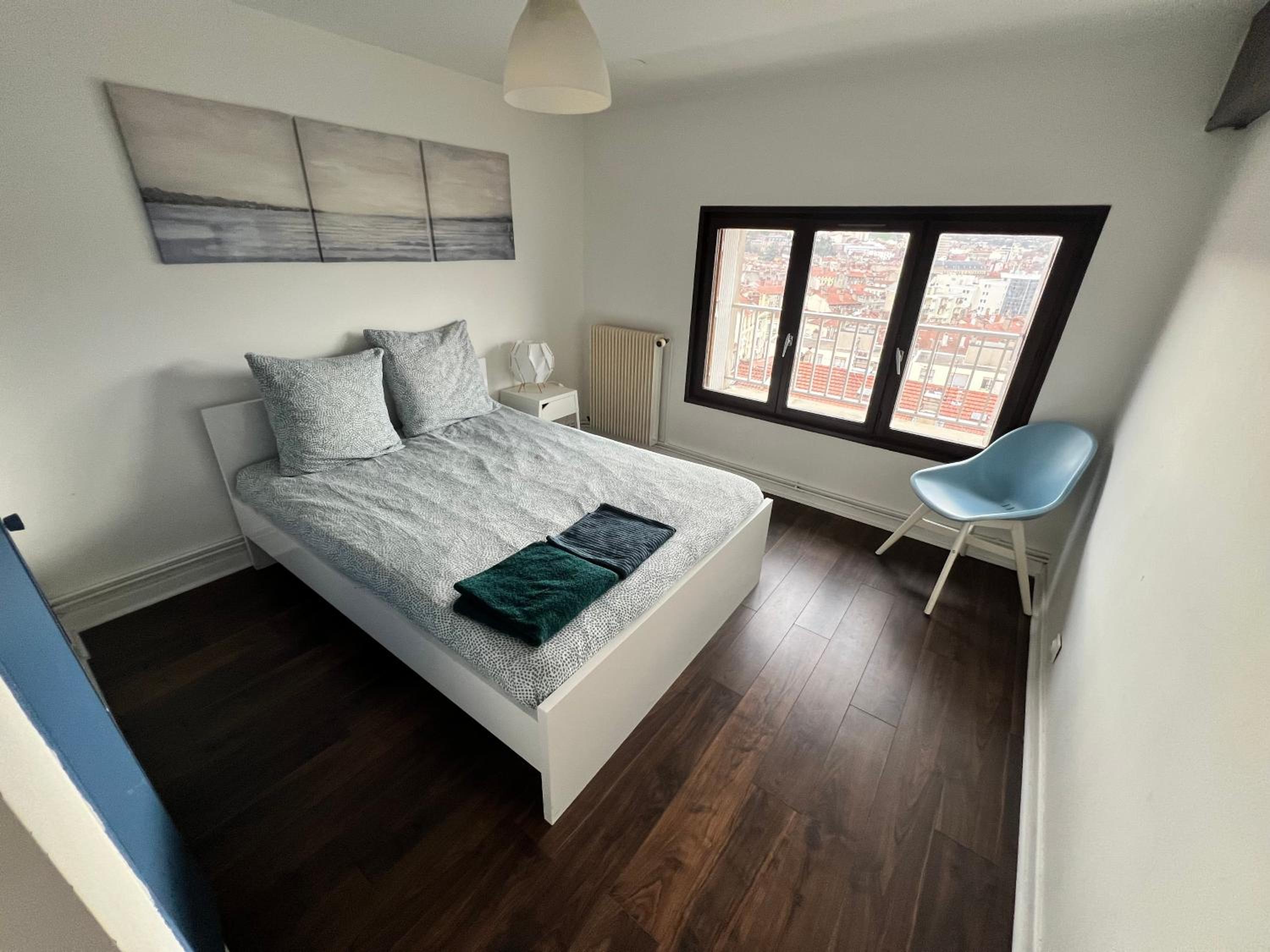 014 CHIC & COSY GRAND APPART DUPLEX 76m2 WIFI SMART TV NETFLIX ET VUE PANORAMIQUE