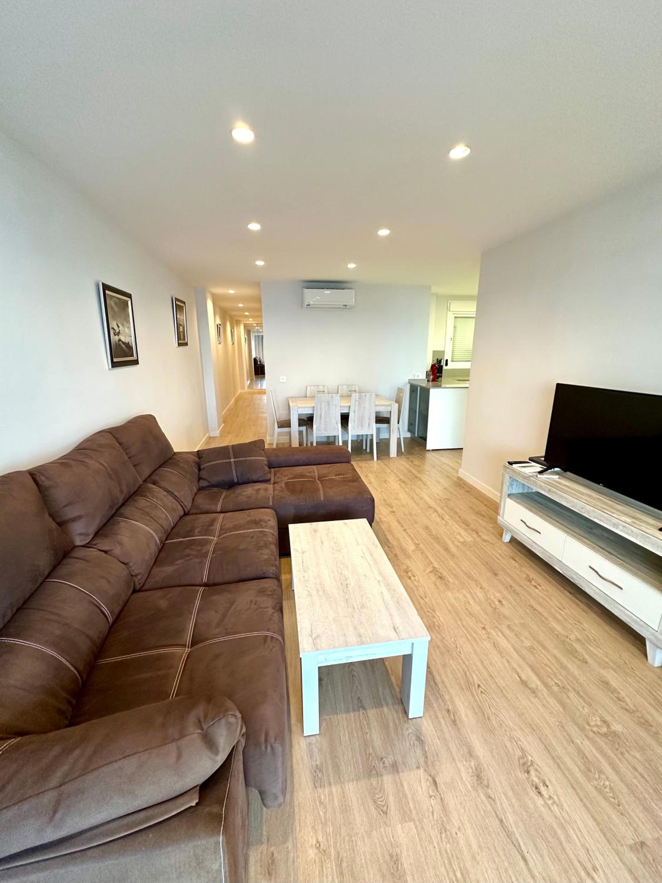 Horizonte 3 Charming apartment with breathtaking sea view at first line of Fuengirola beach