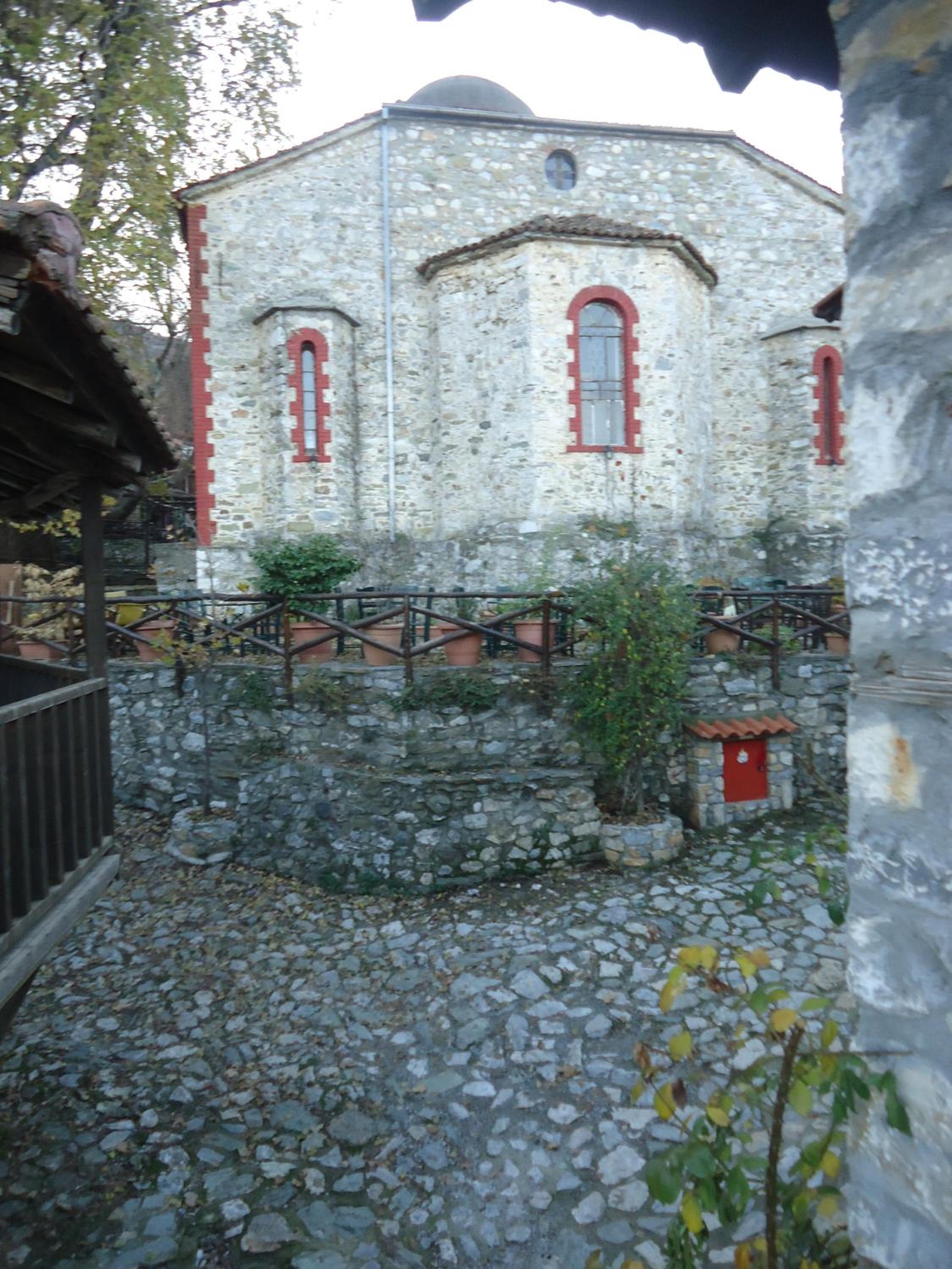 Photo 32
