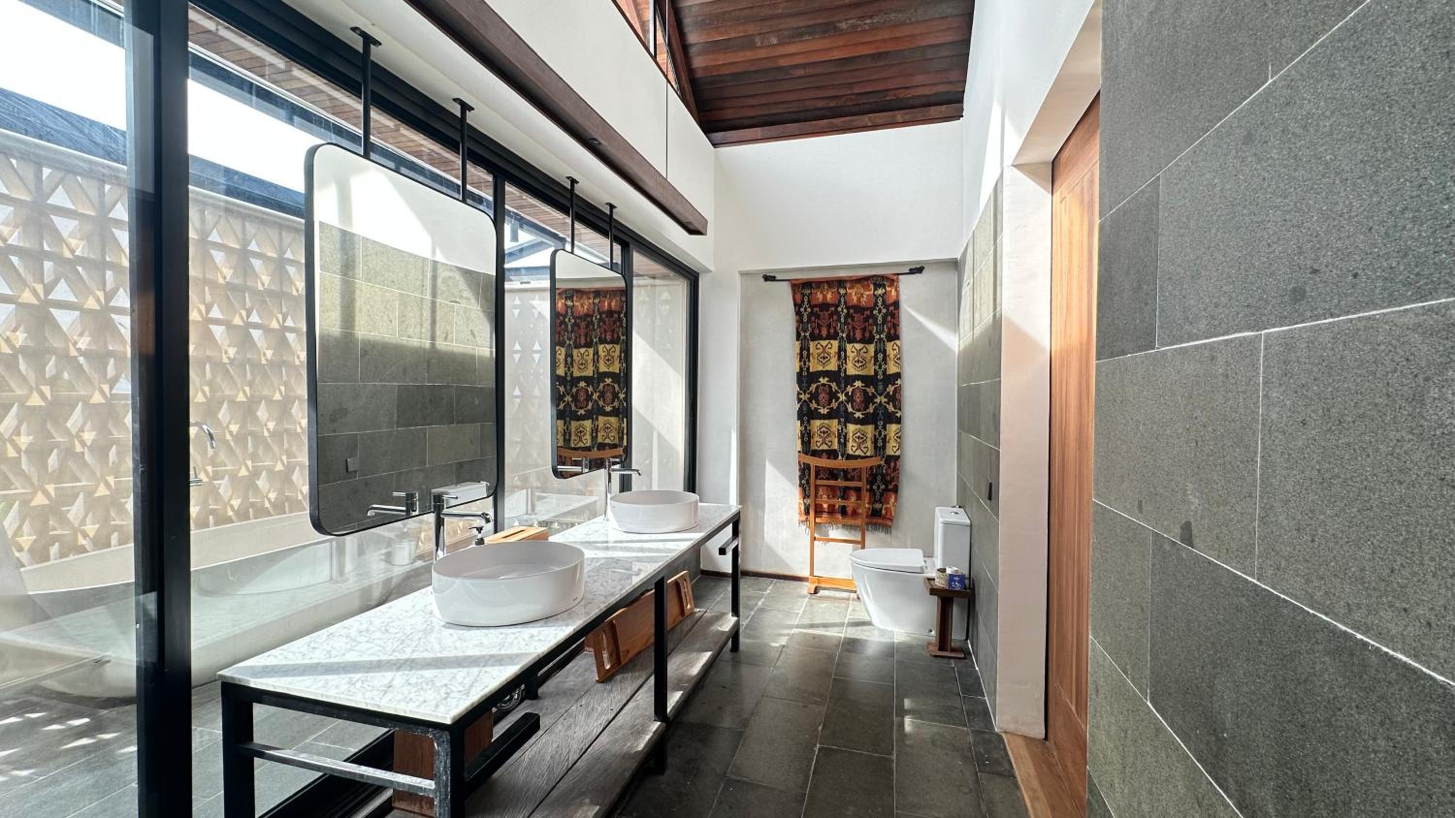 Krisna Forest Villa - 3 Bedrooms, Bingin Pecatu