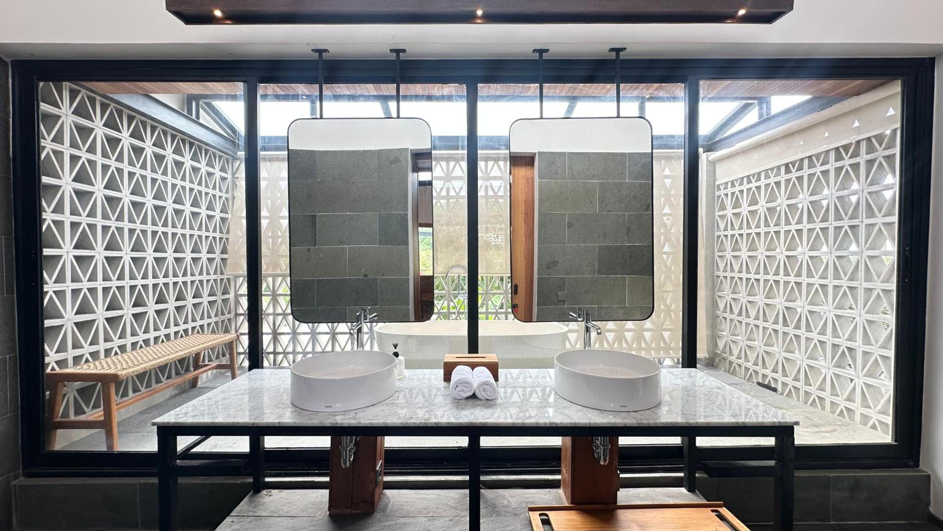 Krisna Forest Villa - 3 Bedrooms, Bingin Pecatu