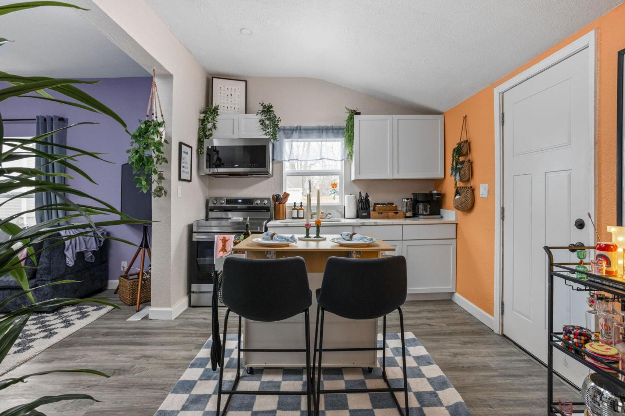 3BR Family-Friendly Home Near Downtown Indy & Game Room