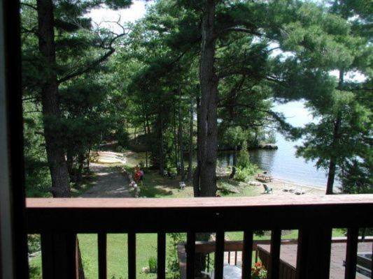 Westwind Inn on the Lake