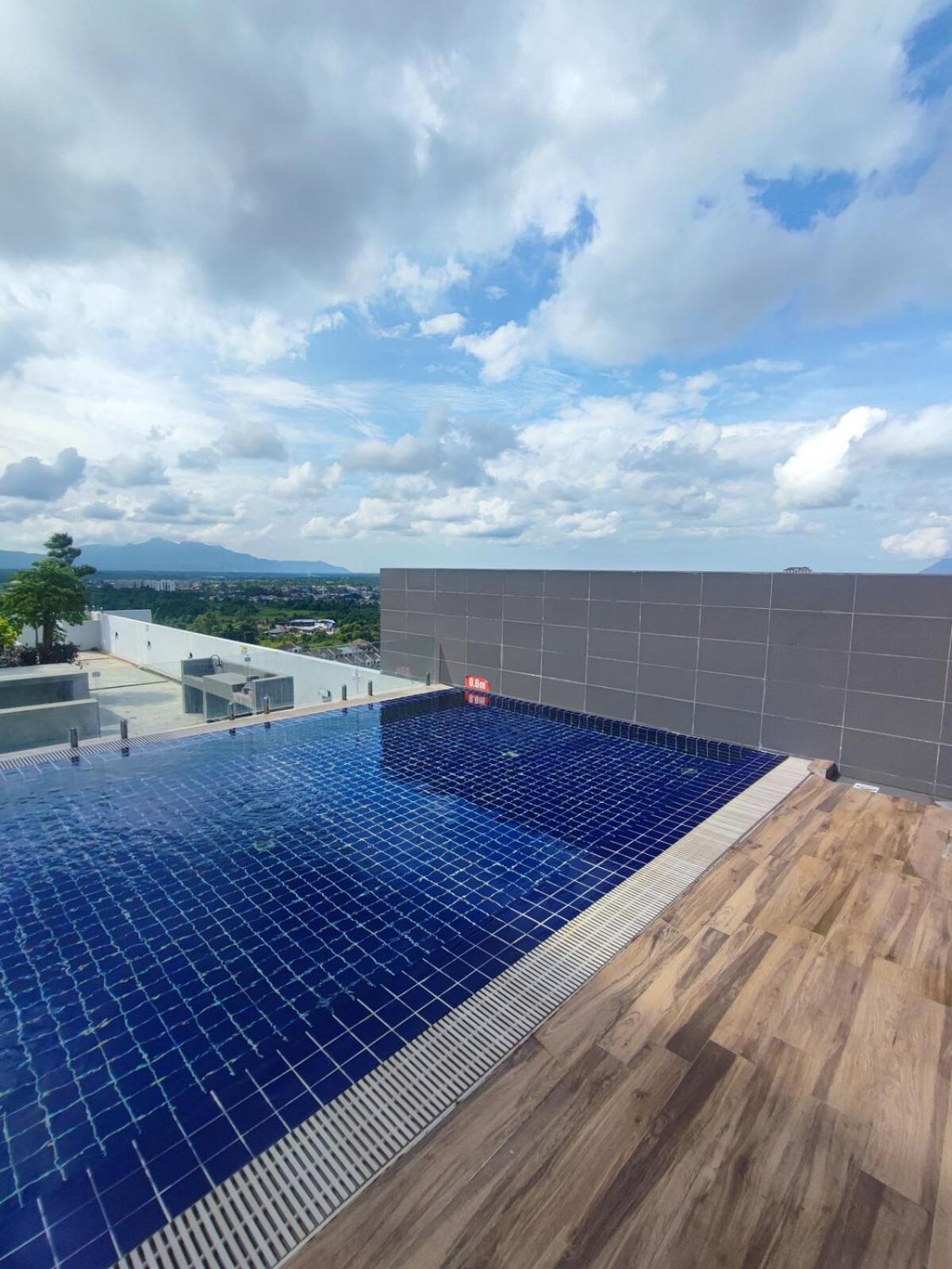 Kuching Podium Apartment Near Aeon Mall 3rd Mile