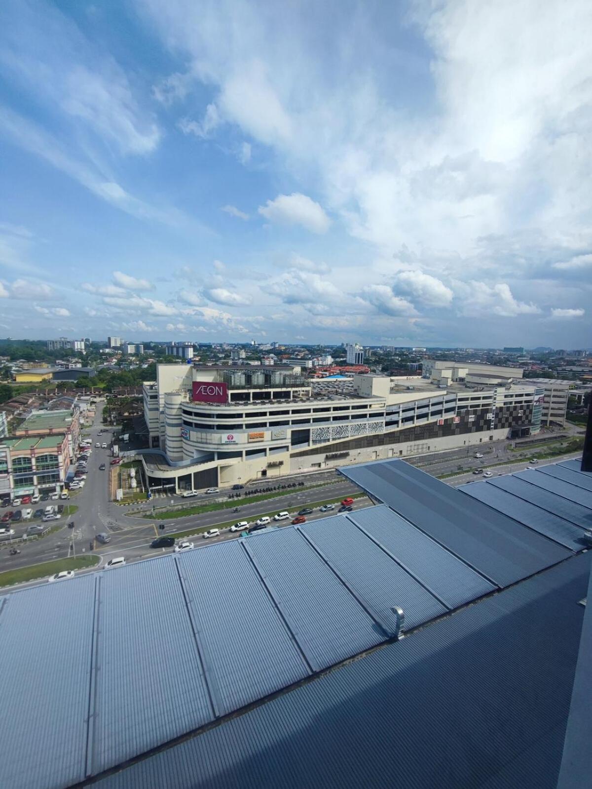 Kuching Podium Apartment Near Aeon Mall 3rd Mile