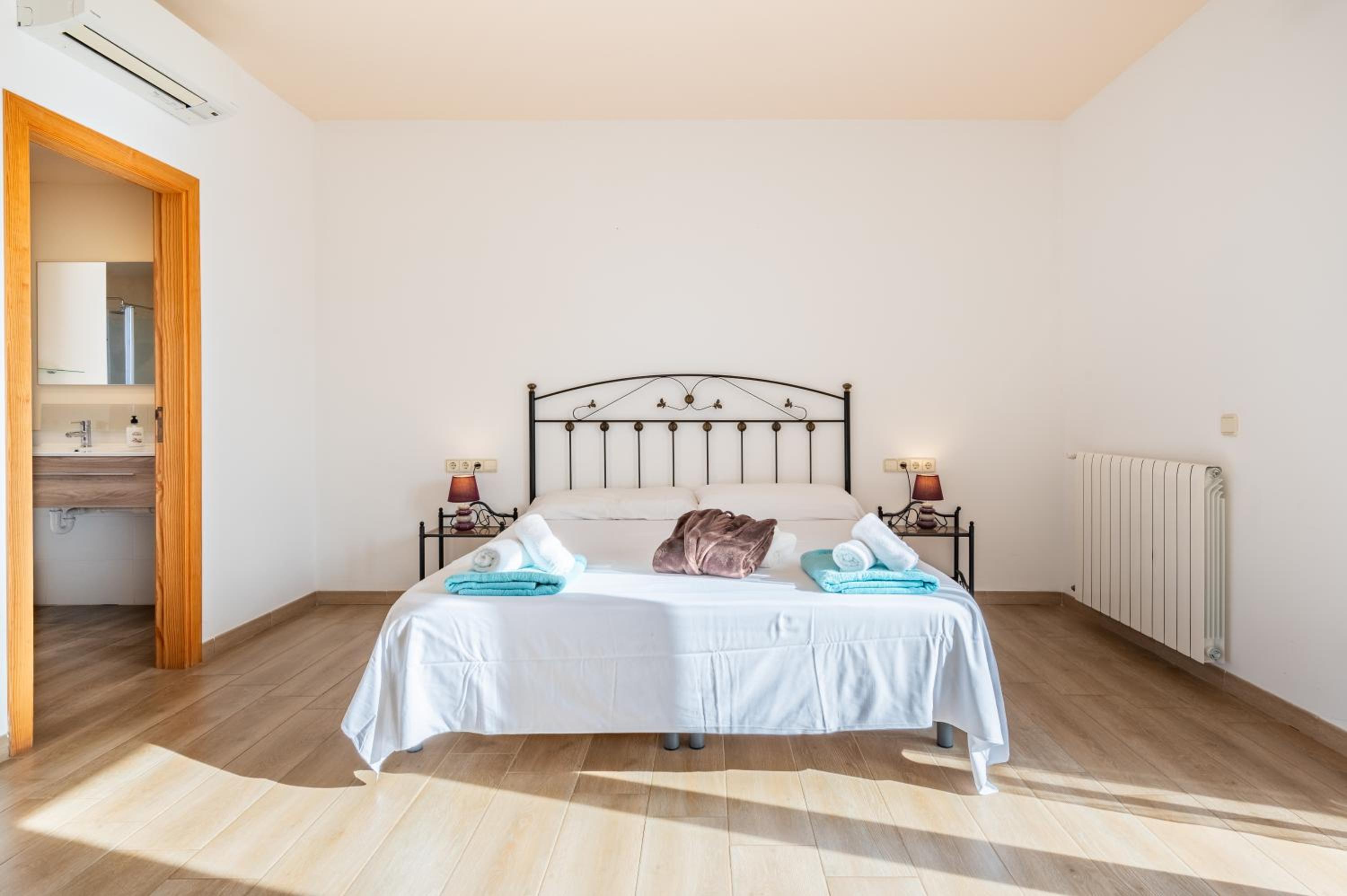 Son Sampoli Suites Adults Only by MHR