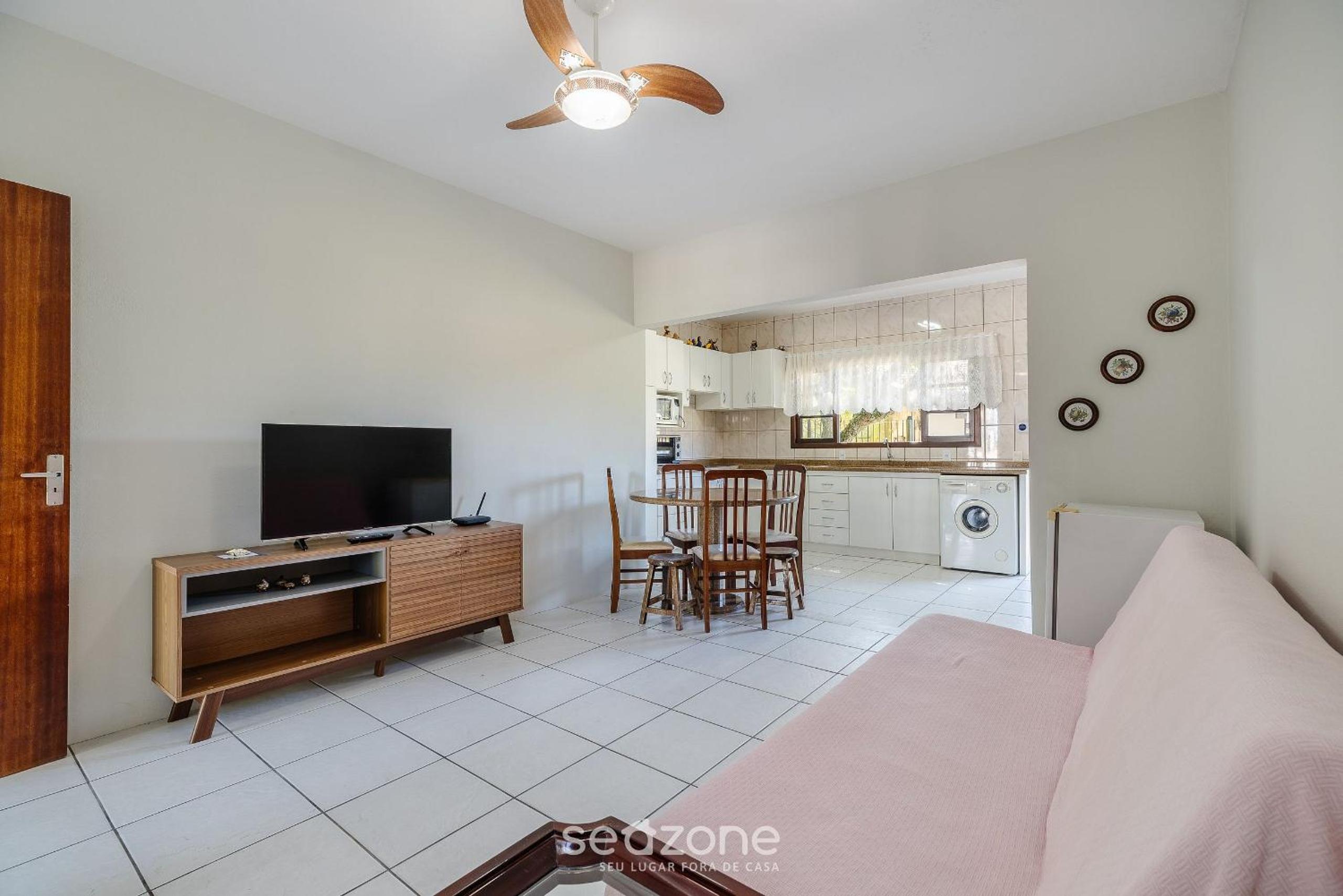 3BR Home w/ BBQ 140m from the beach RAE0126