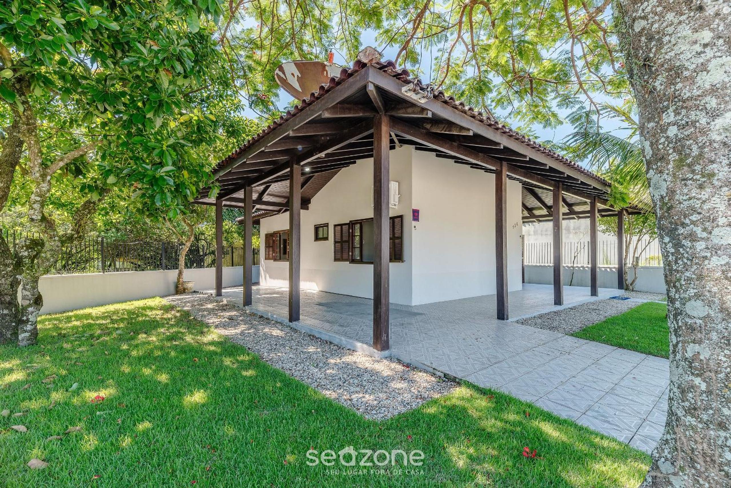 3BR Home w/ BBQ 140m from the beach RAE0126